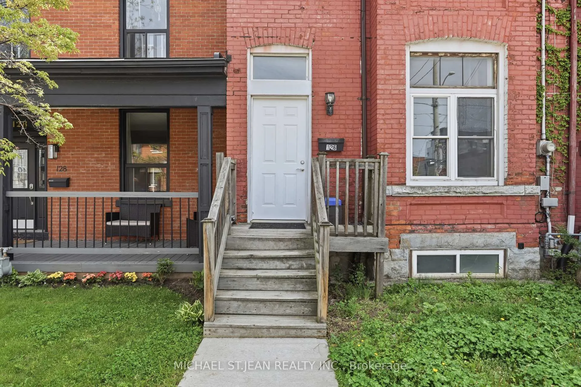 Photo 4 of 126 Park Street N, Hamilton, Central — HOMEH