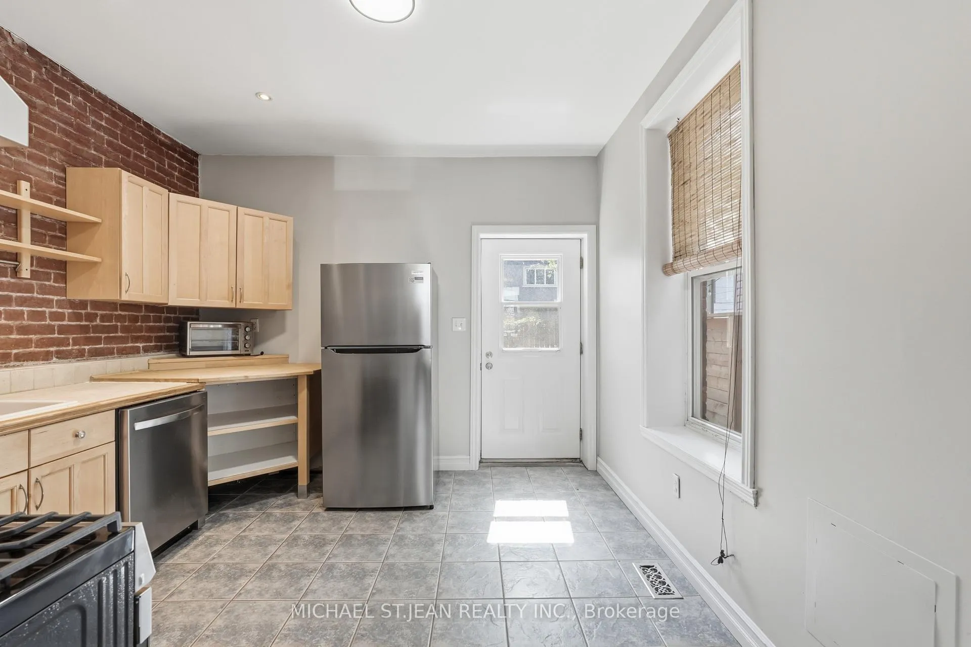 Photo 12 of 126 Park Street N, Hamilton, Central — HOMEH
