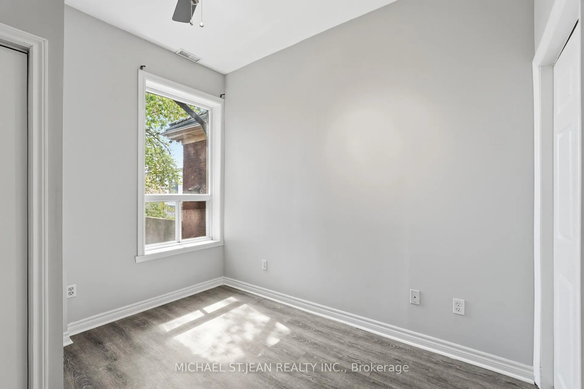 Photo 31 of 126 Park Street N, Hamilton, Central — HOMEH