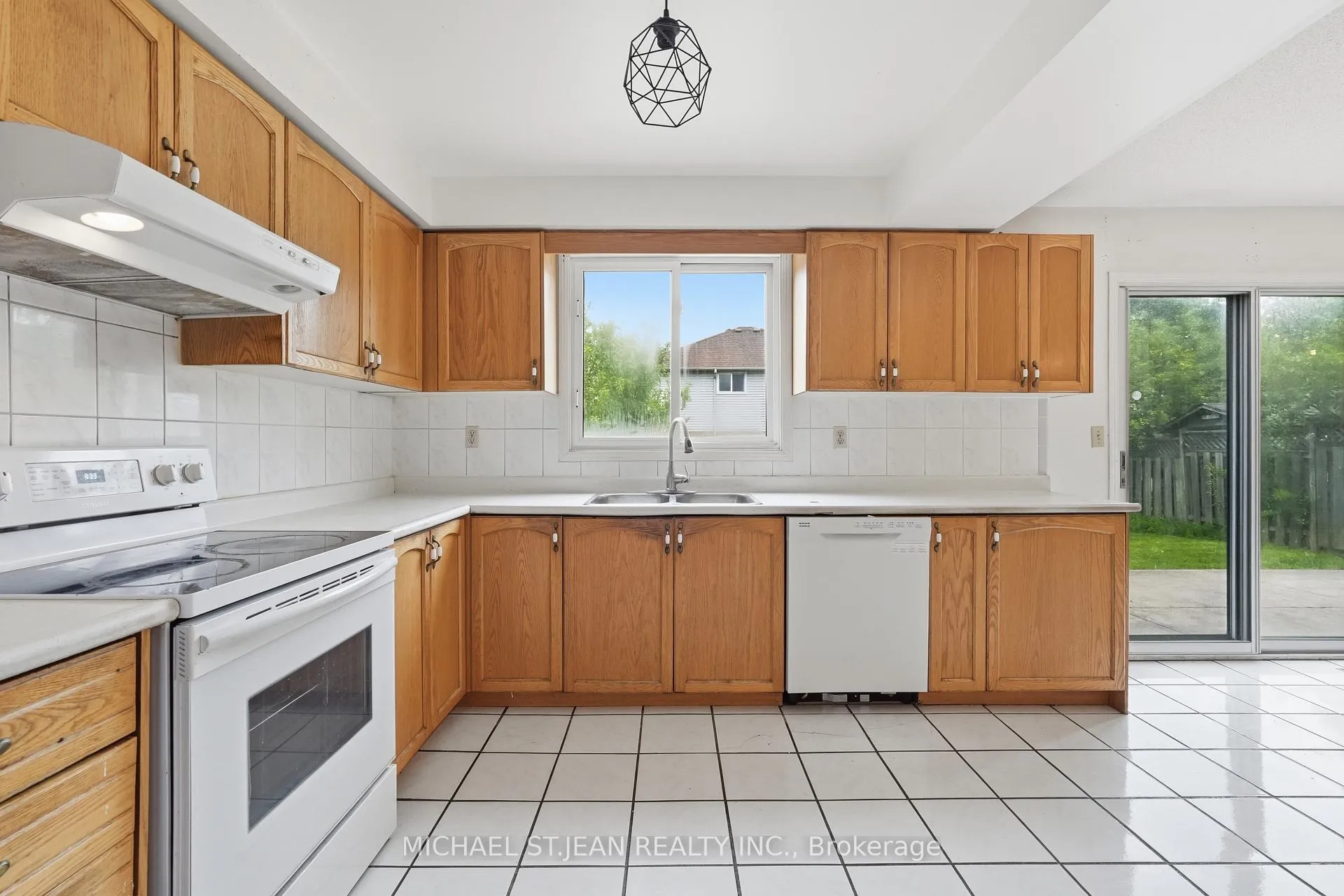 Photo 10 of 62 Dragoon Drive, Hamilton, Barnstown — HOMEH