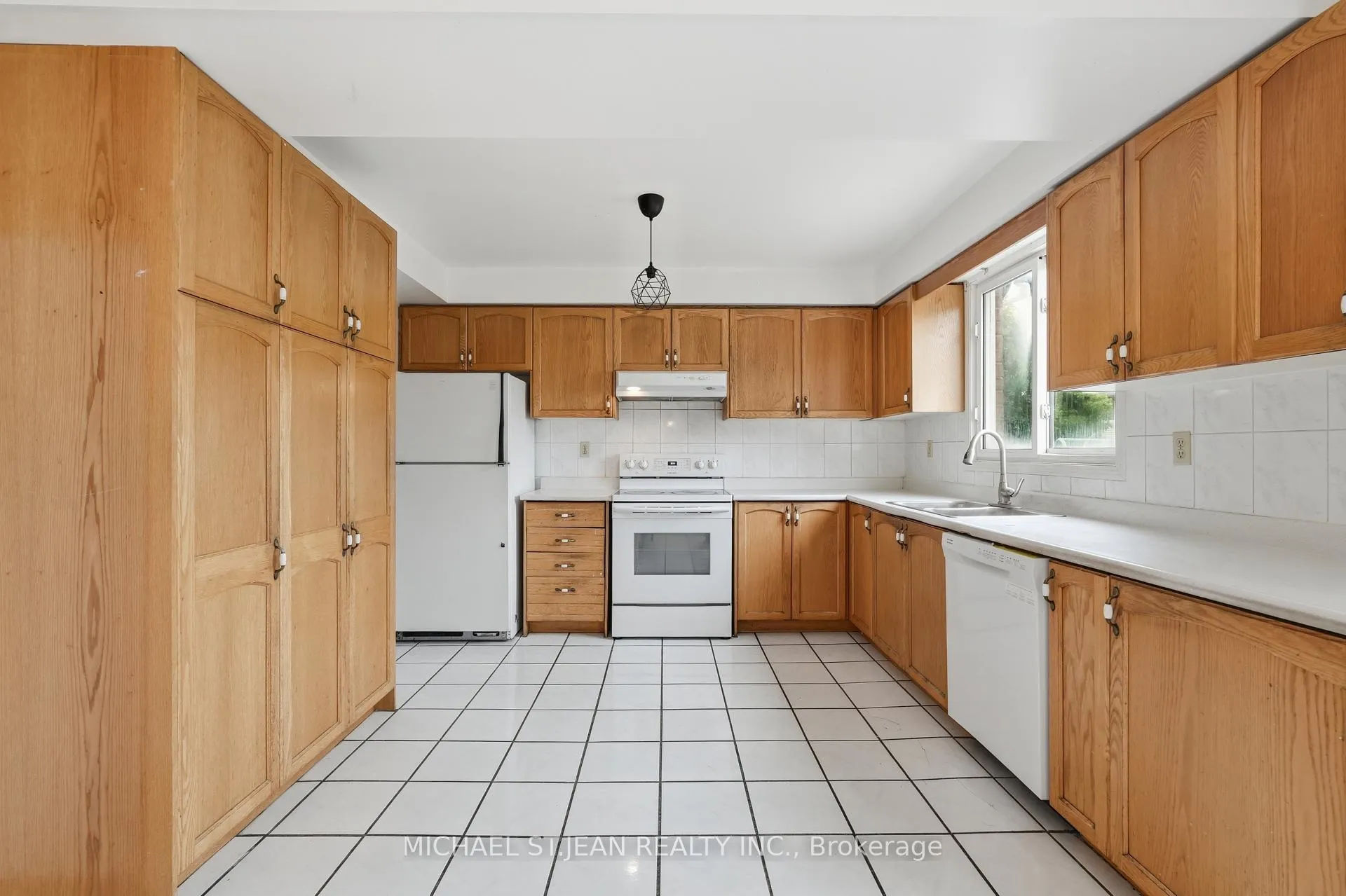 Photo 11 of 62 Dragoon Drive, Hamilton, Barnstown — HOMEH