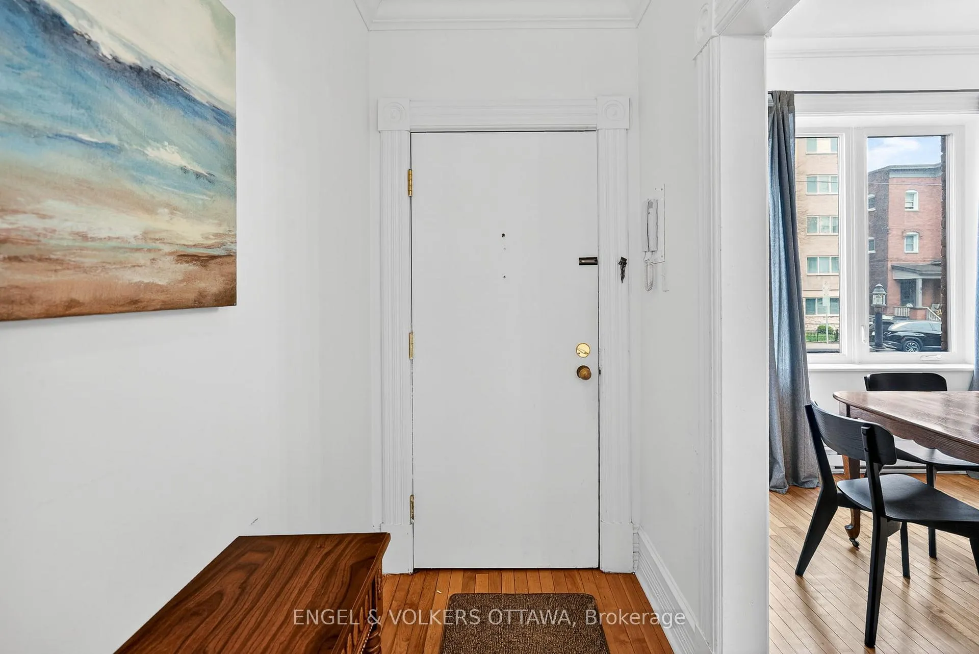 Photo 4 of Unit apt. 2, 320 Waverley Street W, Ottawa, Ottawa Centre — HOMEH