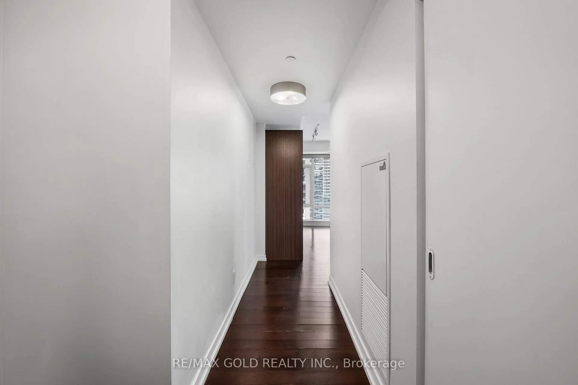 Photo 6 of Unit 2209, 21 Widmer Street, Toronto, Waterfront Communities — HOMEH