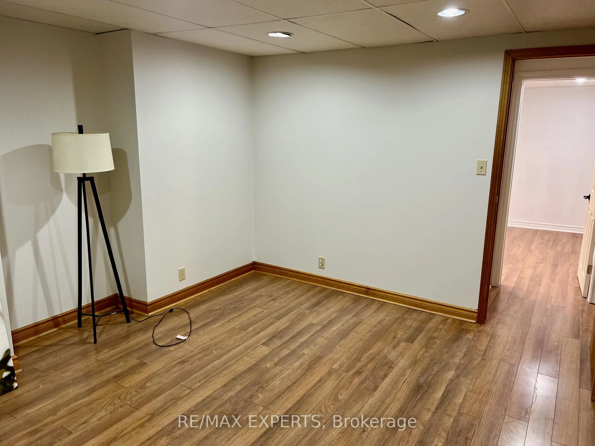 Photo 7 of 121 Jackman Crescent, Vaughan, West Woodbridge — HOMEH