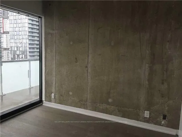 Photo 9 of Unit 2005, 11 Charlotte Street, Toronto, Waterfront Communities — HOMEH