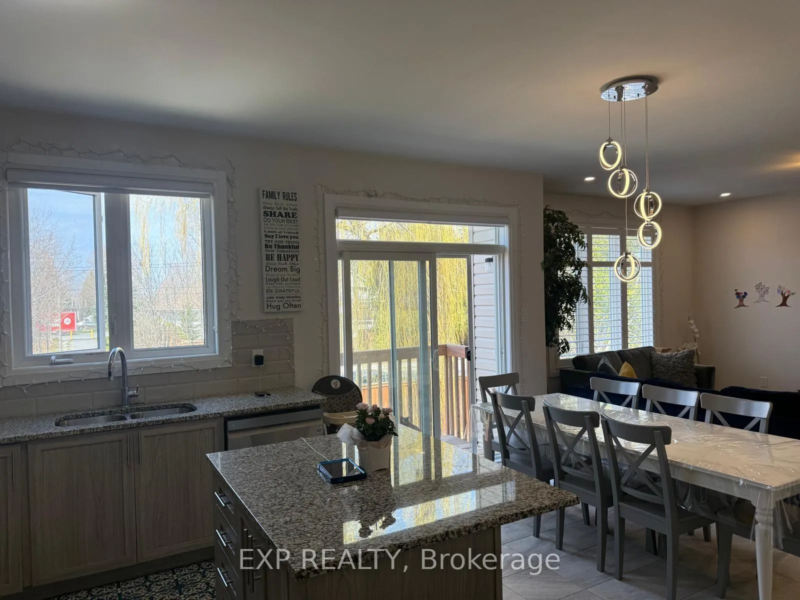Photo 5 of 138 Ryland Street E, Ottawa, Barrhaven - Longfields — HOMEH