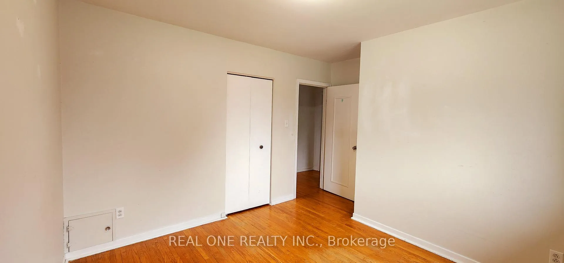 Photo 5 of 21 Pegasus Trail, Scarborough, Woburn — HOMEH