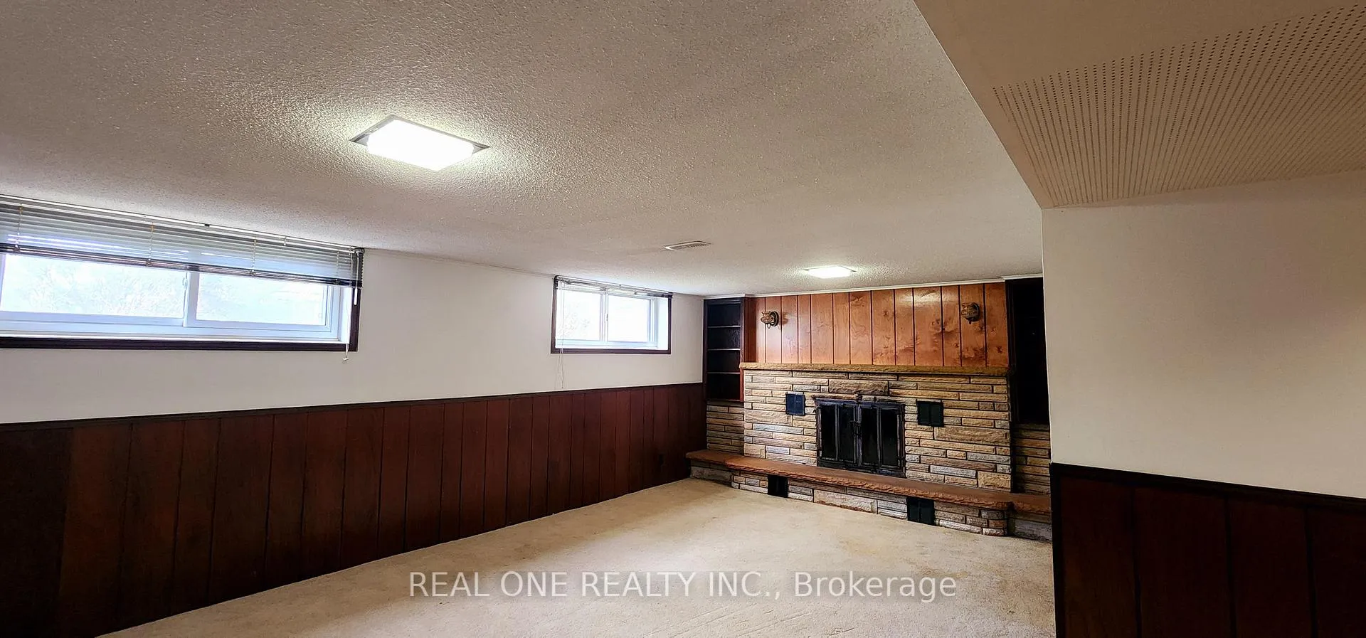 Photo 15 of 21 Pegasus Trail, Scarborough, Woburn — HOMEH