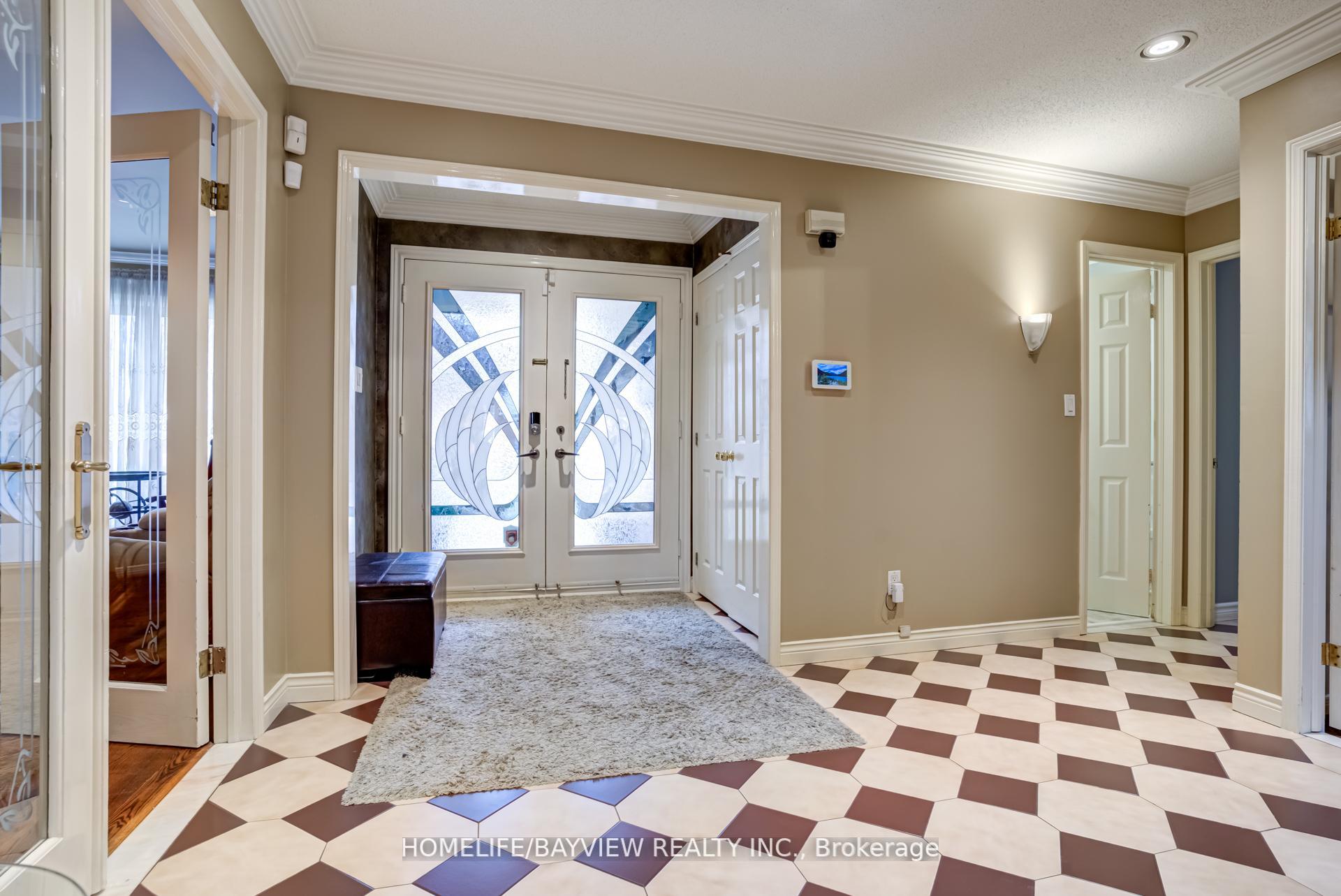 Photo 2 of 54 Airdrie Drive, Vaughan, East Woodbridge — HOMEH
