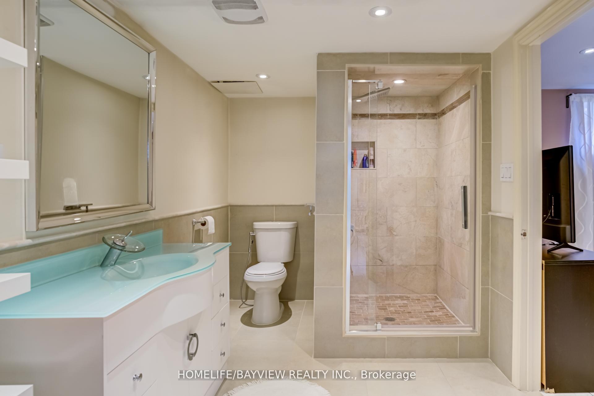 Photo 29 of 54 Airdrie Drive, Vaughan, East Woodbridge — HOMEH