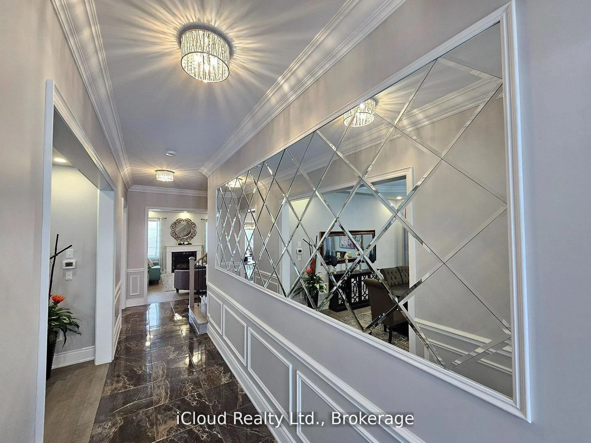 Photo 7 of 227 Humphrey Street, Hamilton, Waterdown — HOMEH