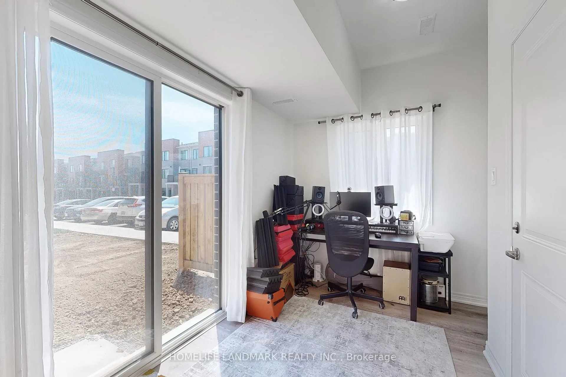 Photo 10 of 2 Reid Avenue N, Hamilton, McQuesten — HOMEH