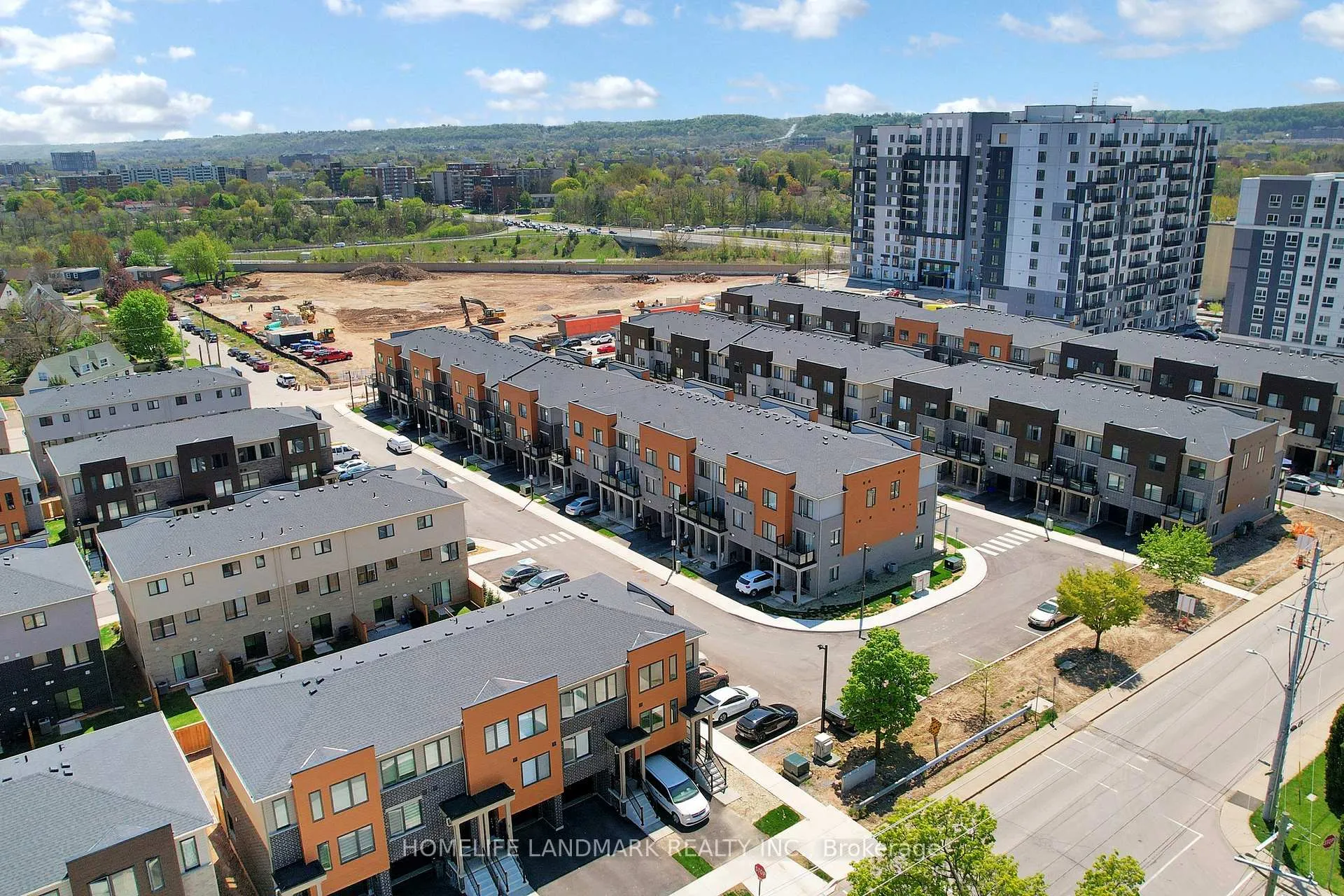 Photo 32 of 2 Reid Avenue N, Hamilton, McQuesten — HOMEH