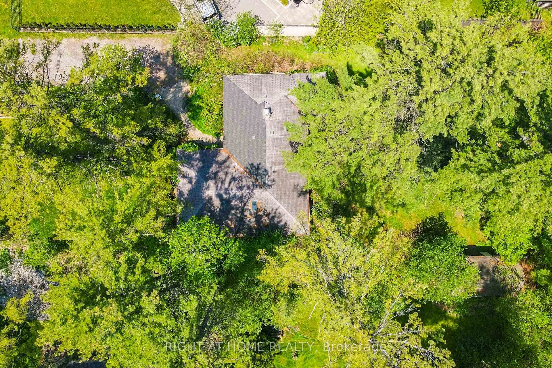 Photo 11 of 255 Shaver Road, Hamilton, Ancaster — HOMEH