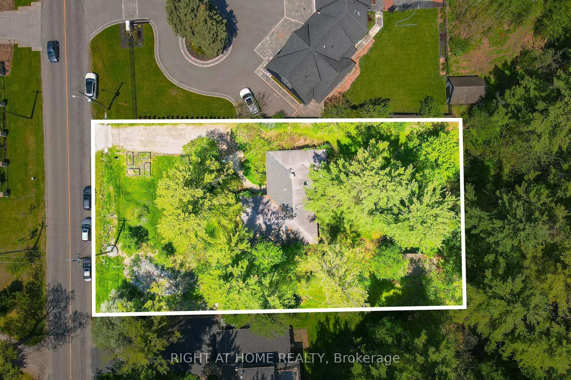 Photo 22 of 255 Shaver Road, Hamilton, Ancaster — HOMEH