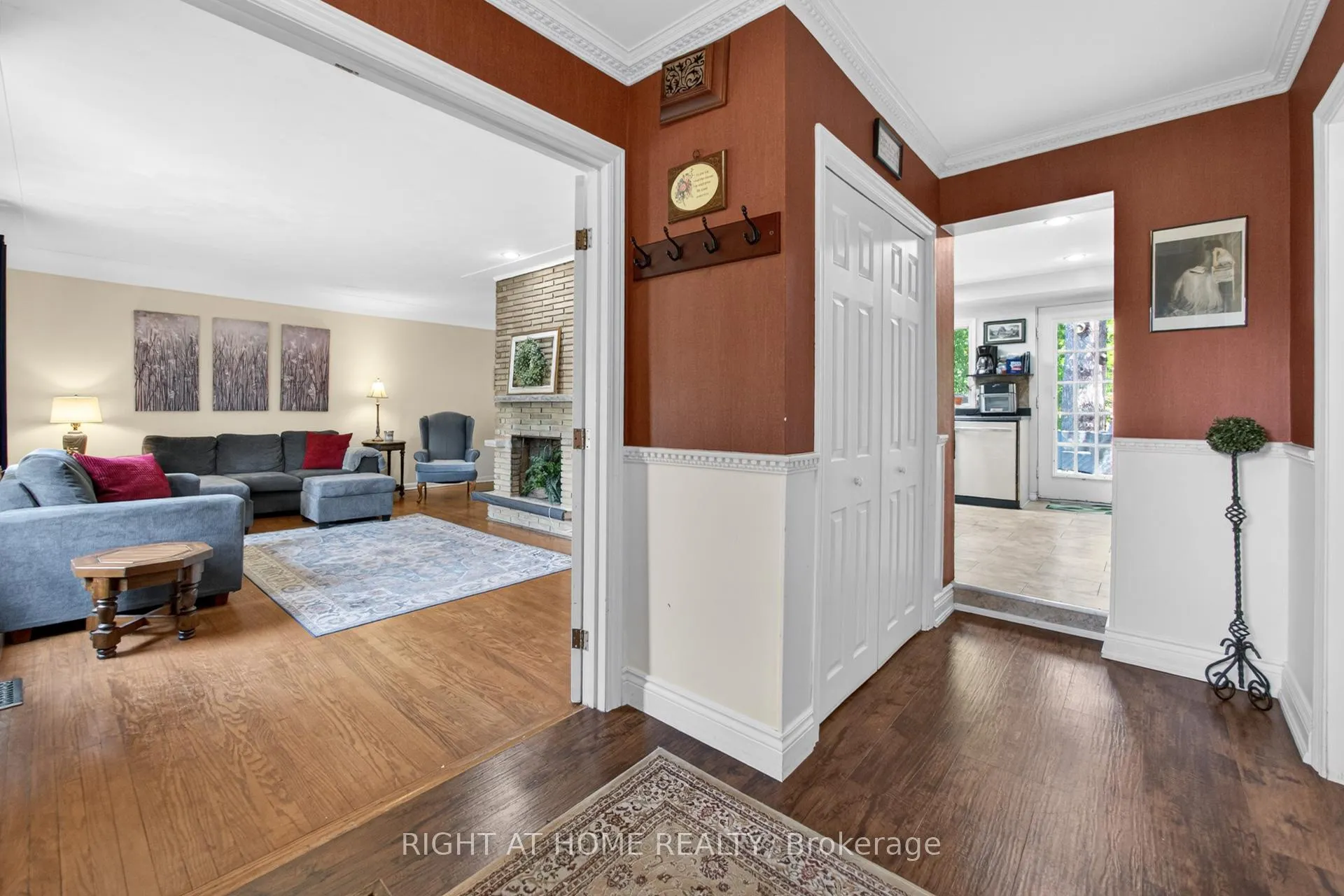 Photo 25 of 255 Shaver Road, Hamilton, Ancaster — HOMEH