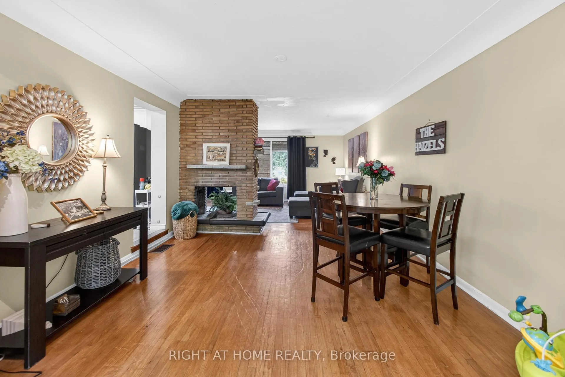 Photo 32 of 255 Shaver Road, Hamilton, Ancaster — HOMEH