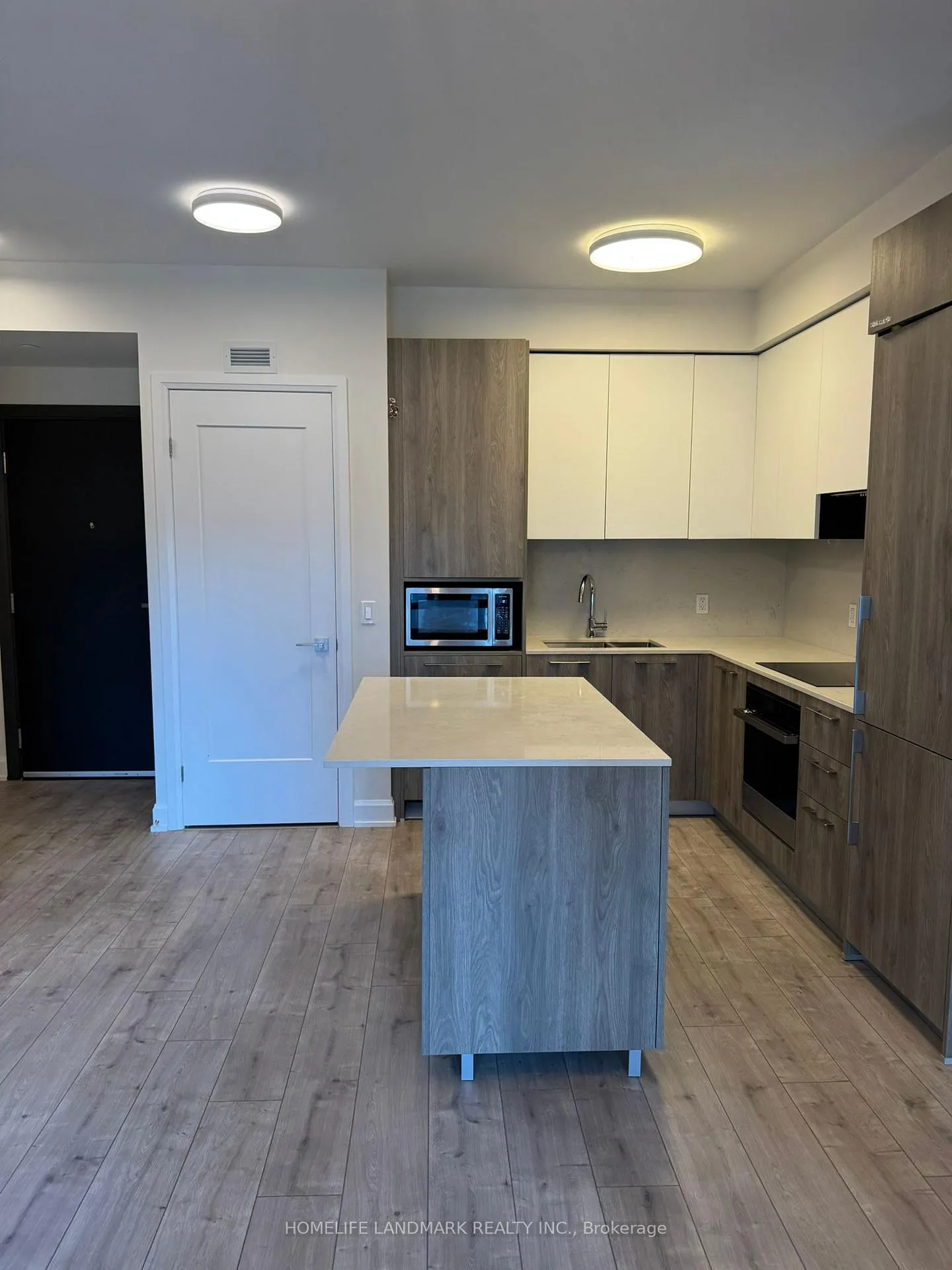 Front of Unit 629, 38 Water Walk Drive