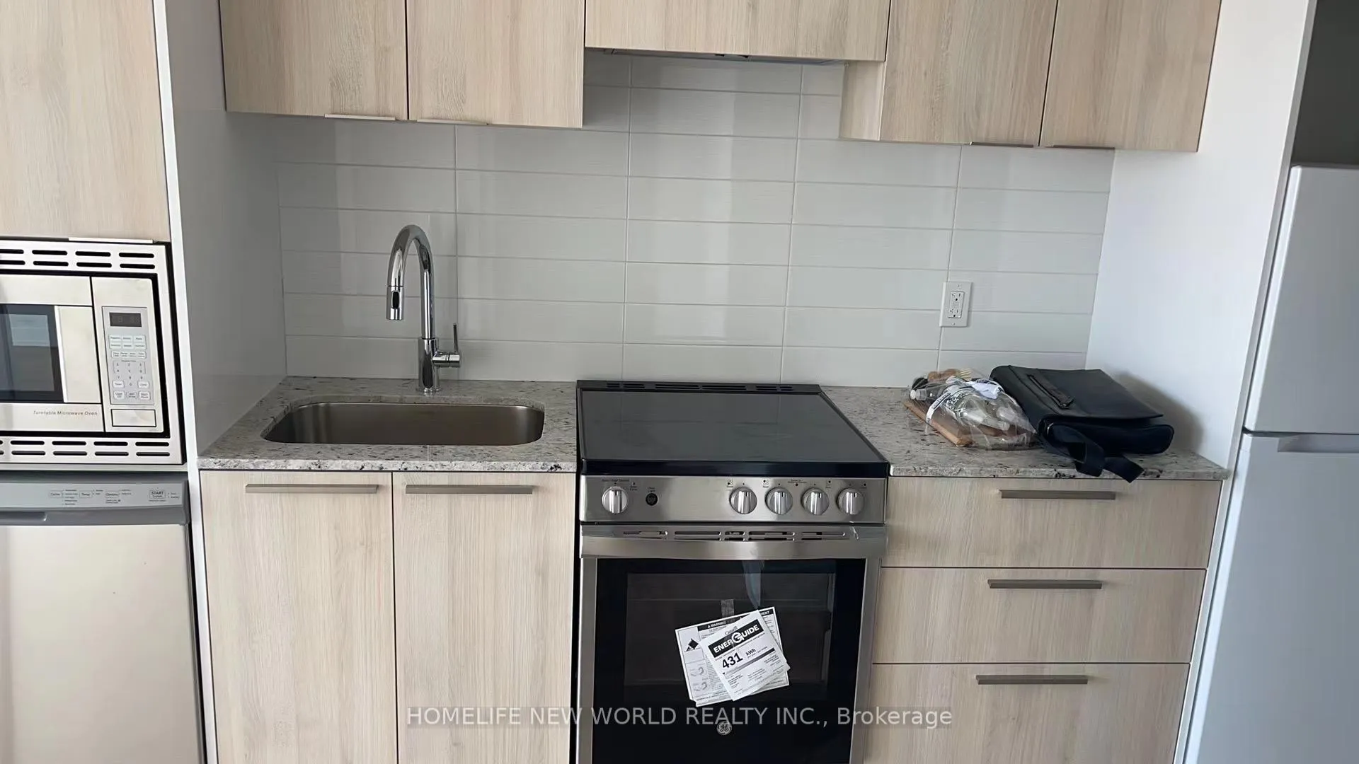 Photo 4 of Unit 4606, 501 Yonge Street, Toronto, Church-Yonge Corridor — HOMEH