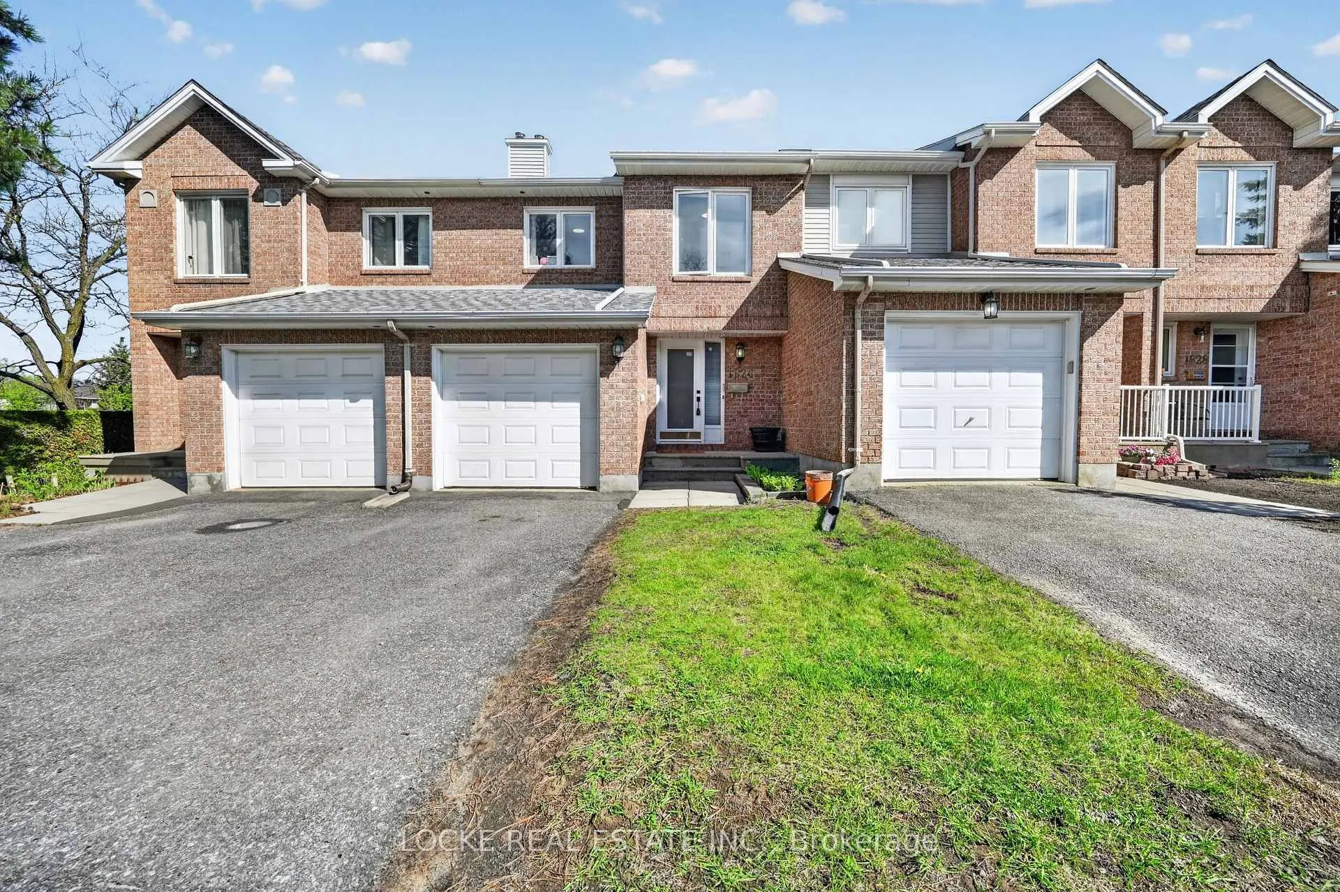 Photo 1 of 1824 Summerfields Crescent, Ottawa, Chapel Hill — HOMEH