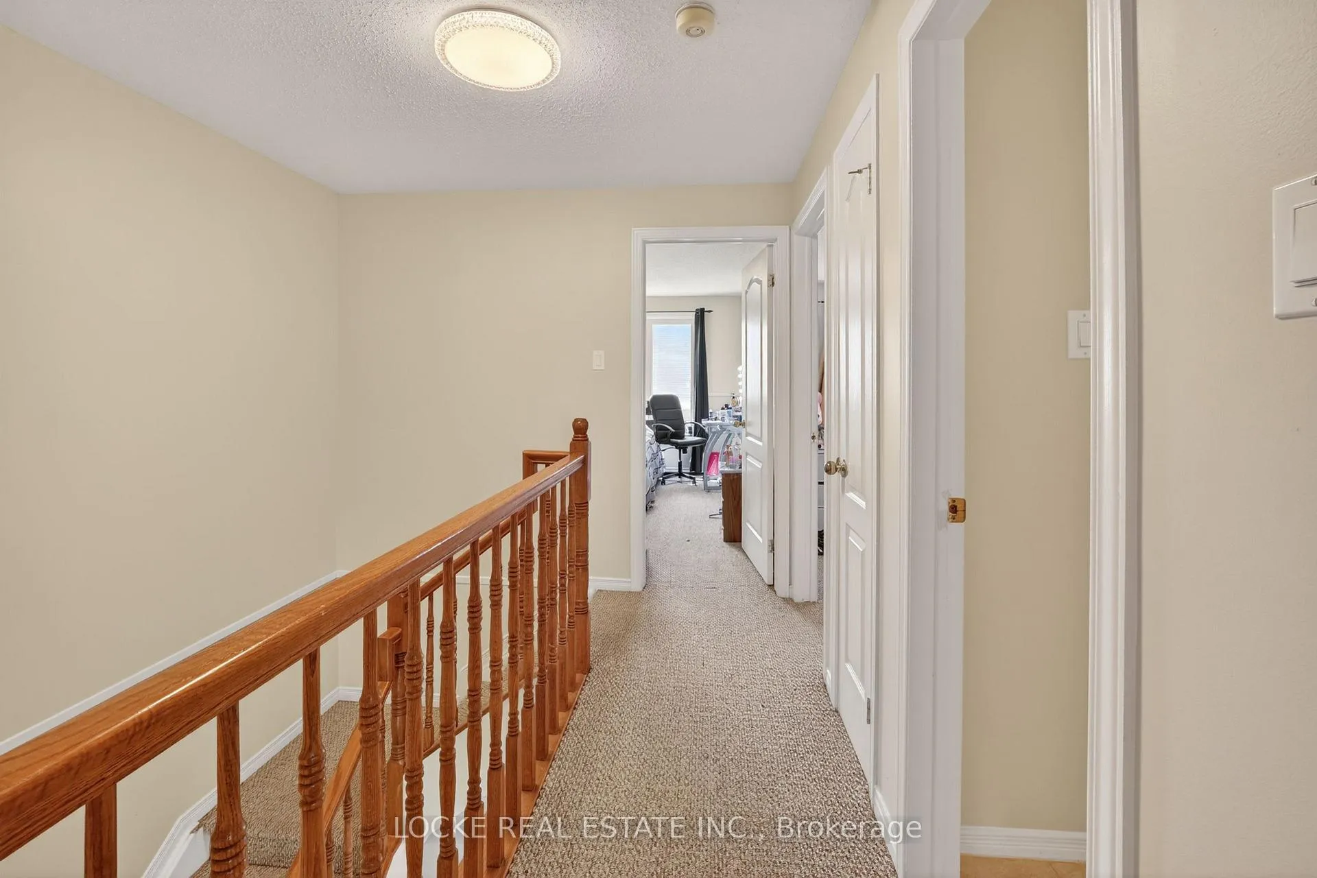 Photo 13 of 1824 Summerfields Crescent, Ottawa, Chapel Hill — HOMEH