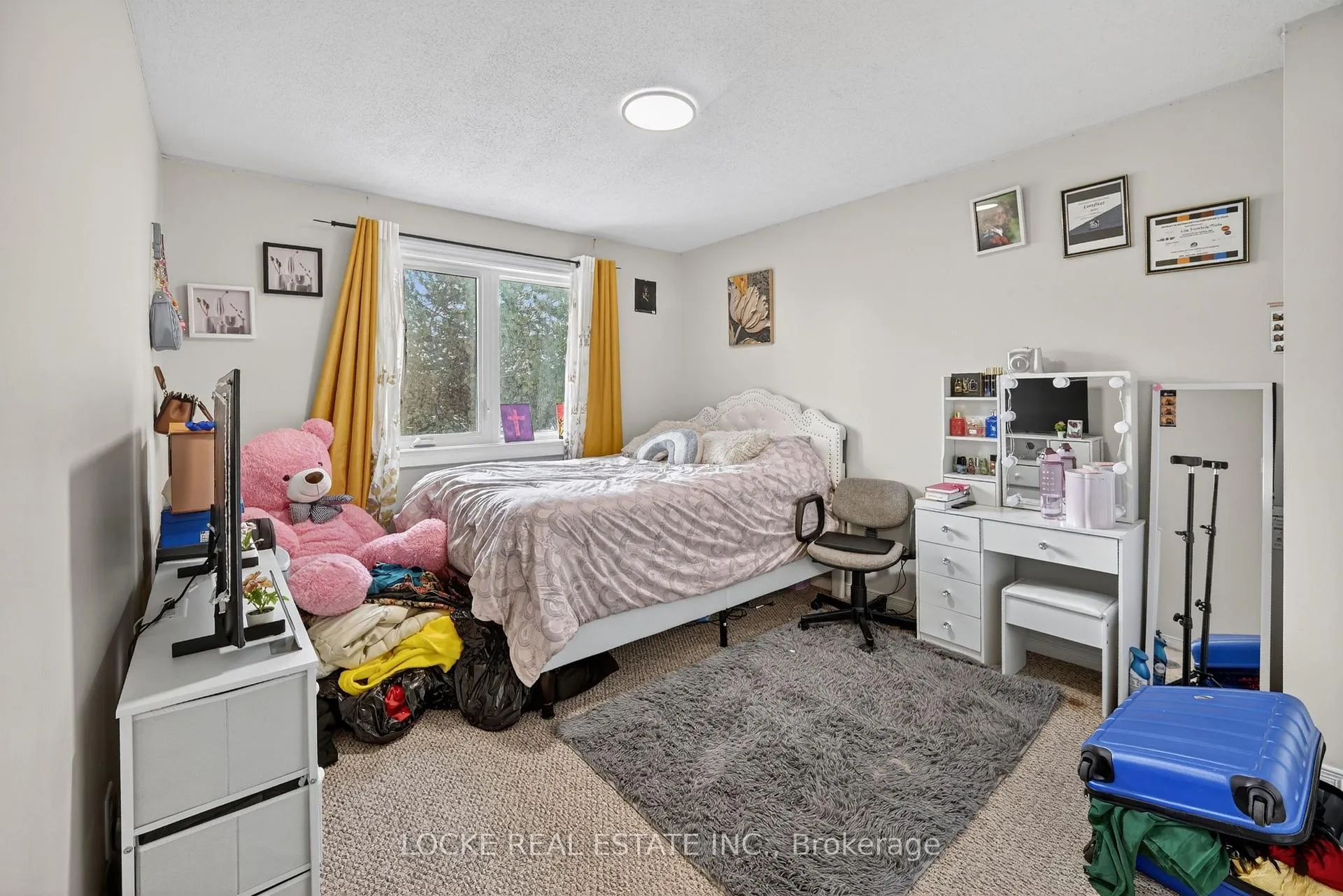 Photo 20 of 1824 Summerfields Crescent, Ottawa, Chapel Hill — HOMEH