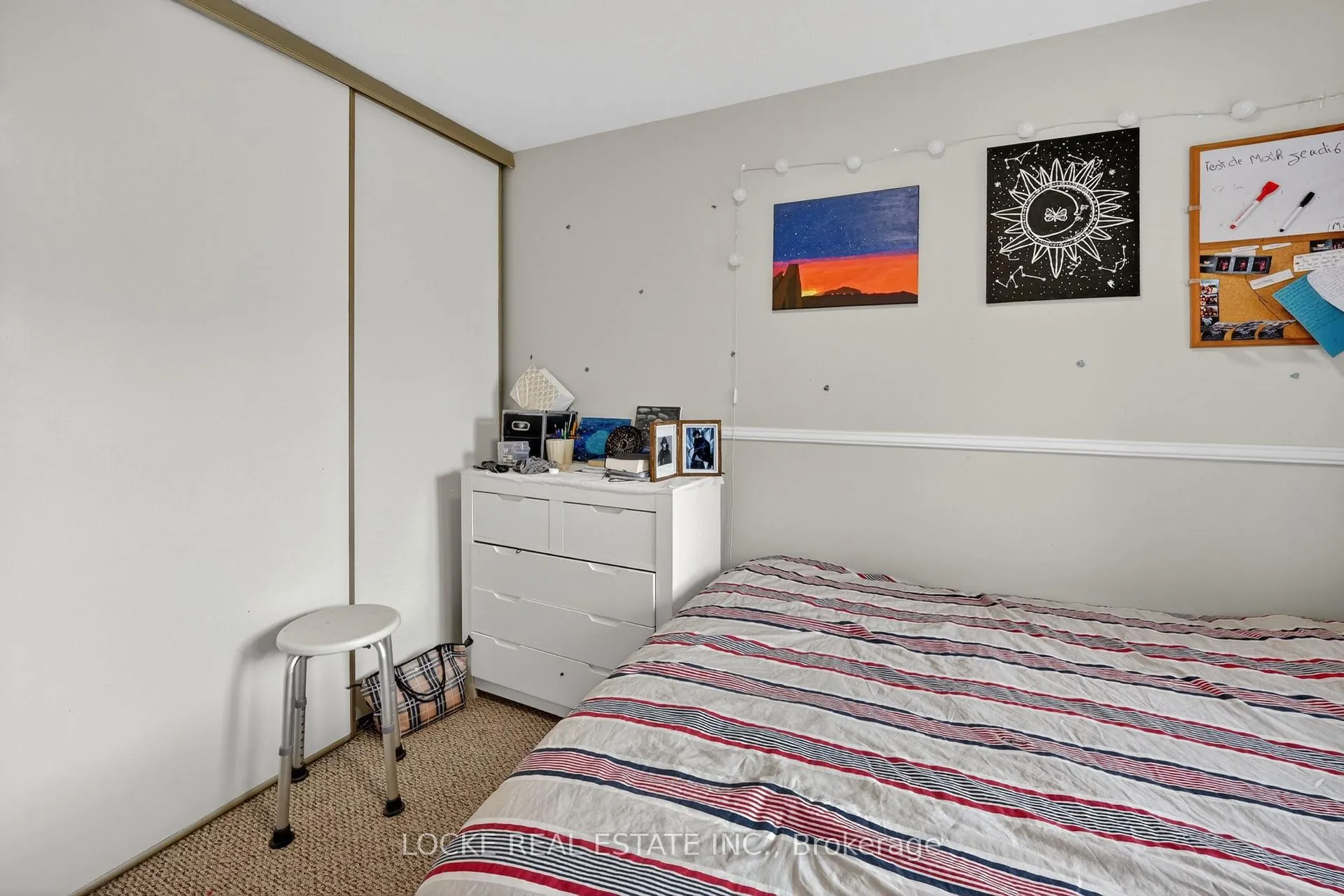 Photo 22 of 1824 Summerfields Crescent, Ottawa, Chapel Hill — HOMEH