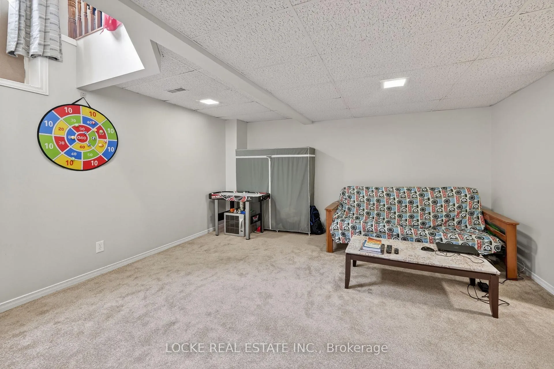 Photo 26 of 1824 Summerfields Crescent, Ottawa, Chapel Hill — HOMEH