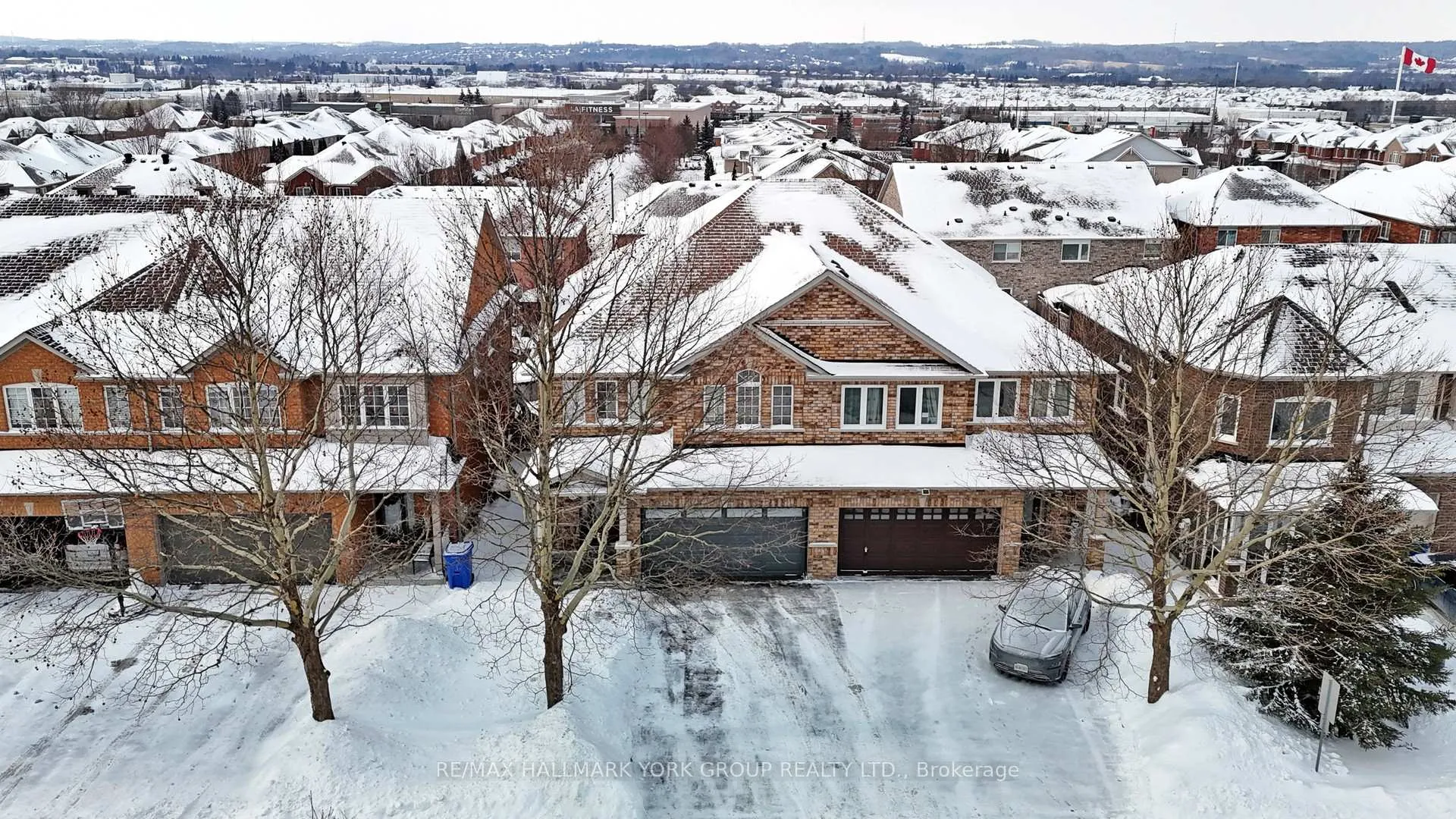 Photo 4 of 86 Petermann Street, Aurora, Bayview Northeast — HOMEH