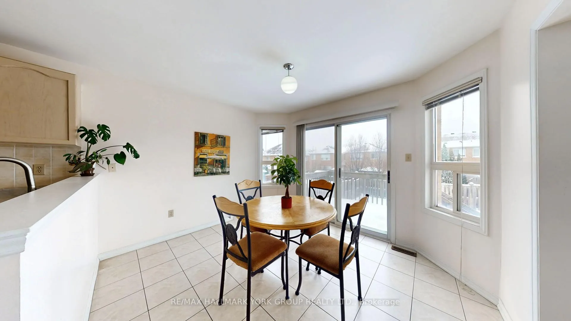 Photo 14 of 86 Petermann Street, Aurora, Bayview Northeast — HOMEH