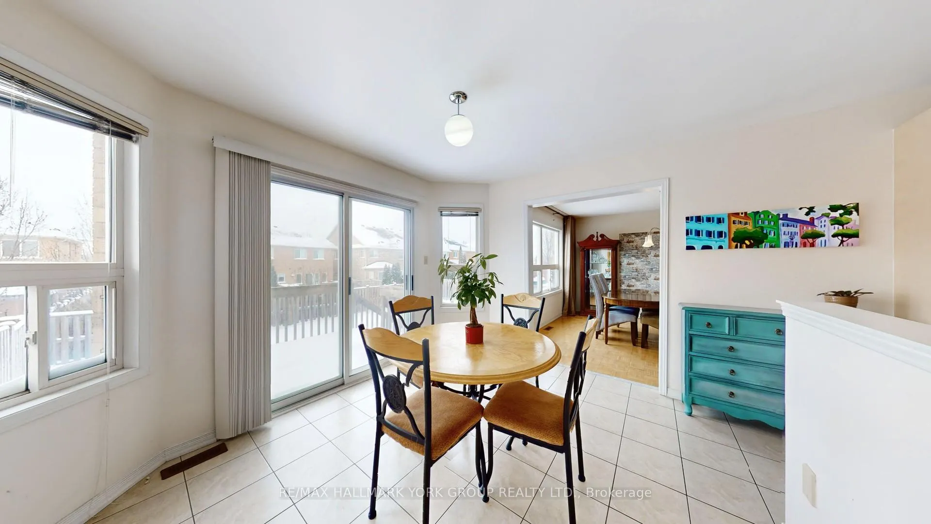 Photo 18 of 86 Petermann Street, Aurora, Bayview Northeast — HOMEH