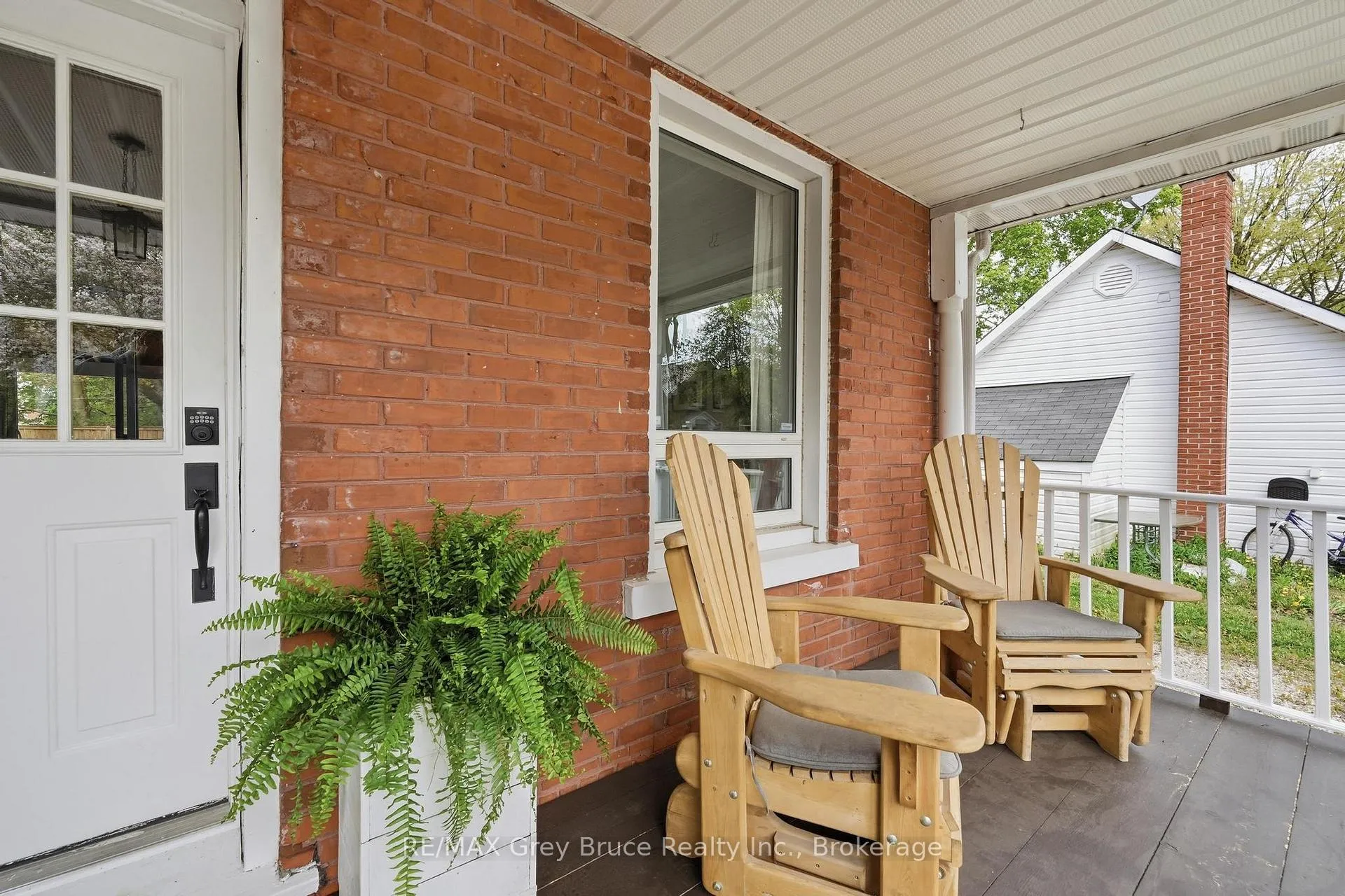 Photo 5 of 230 2nd Avenue SE, Arran-Elderslie — HOMEH