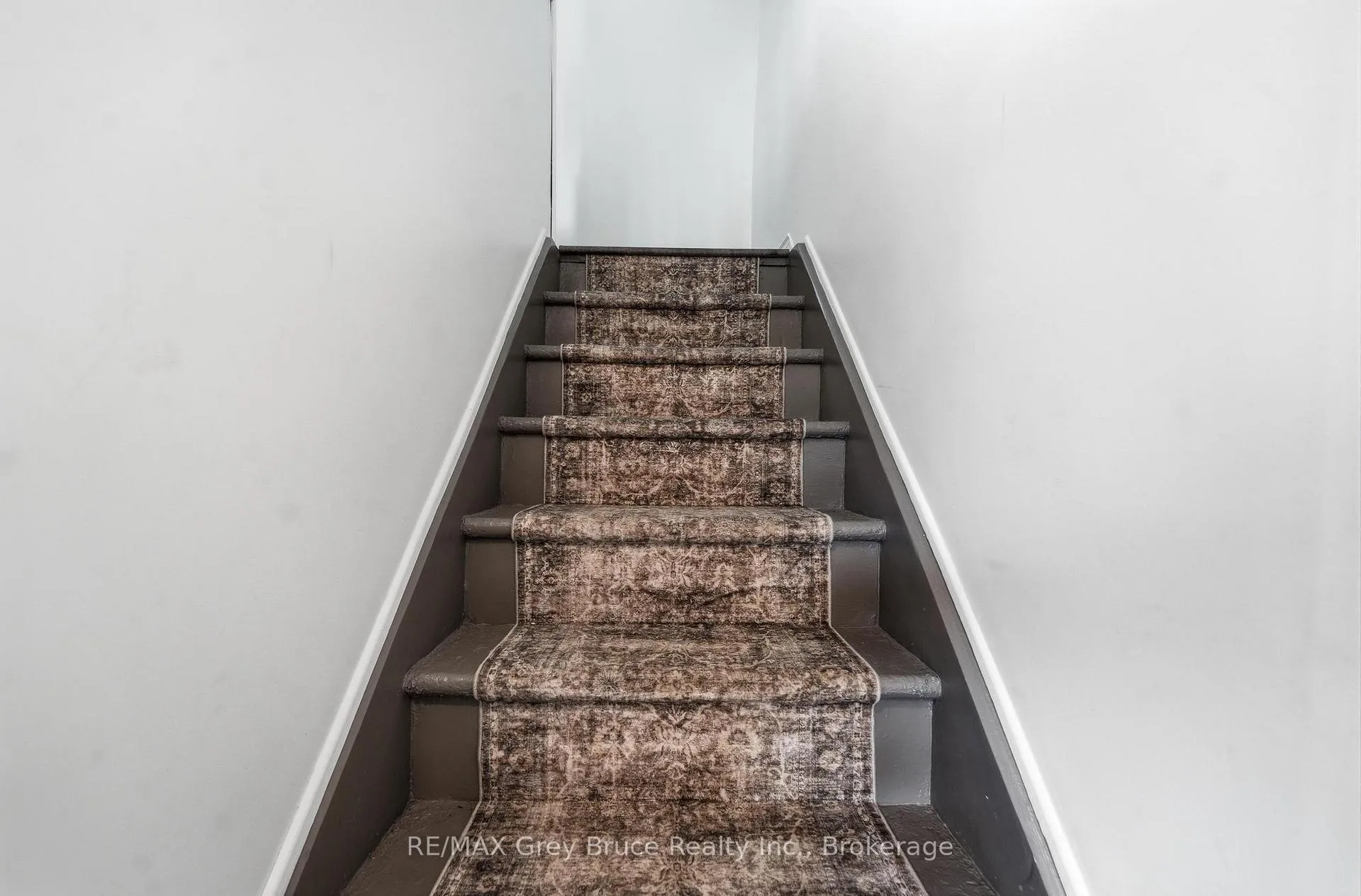 Photo 17 of 230 2nd Avenue SE, Arran-Elderslie — HOMEH