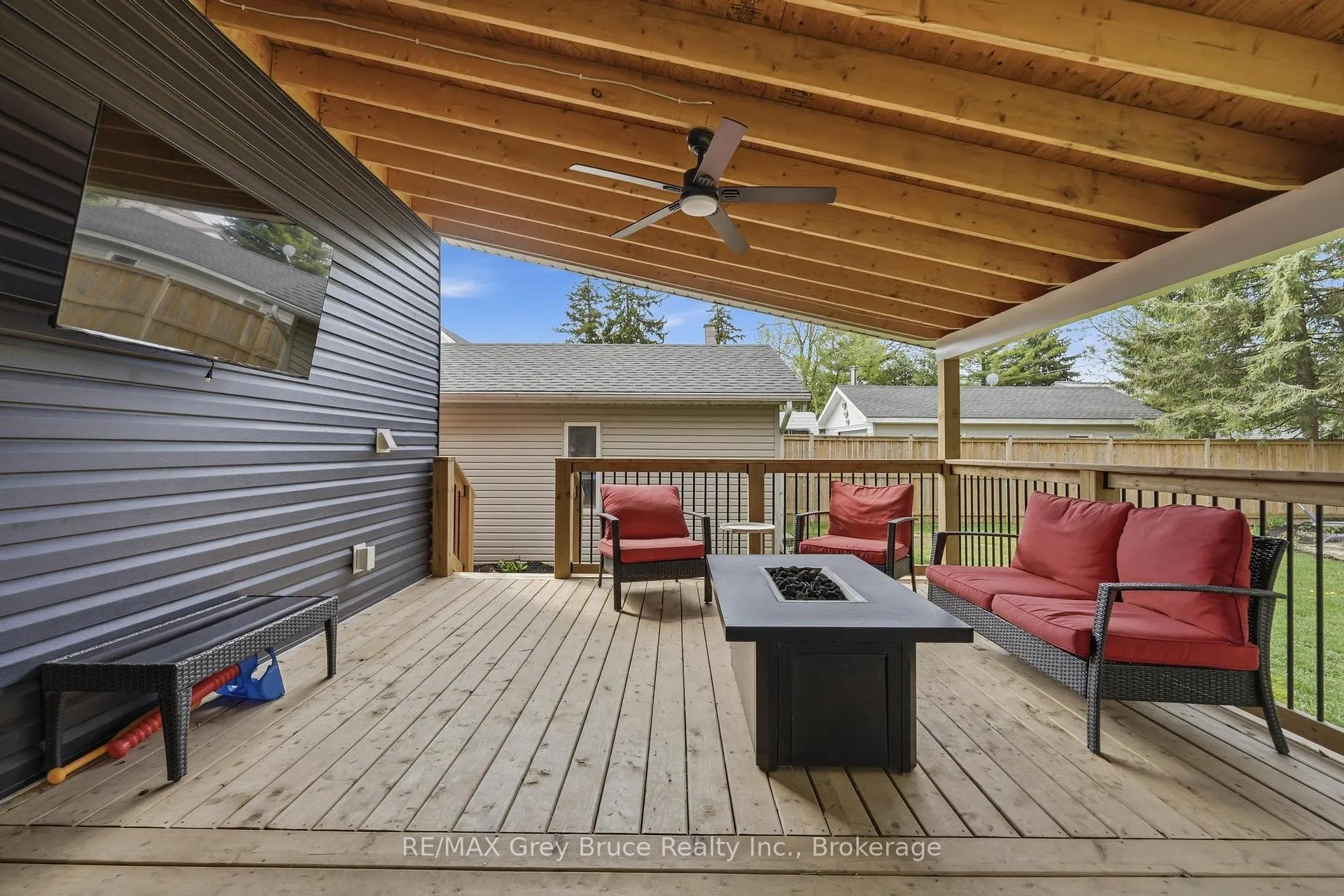 Photo 27 of 230 2nd Avenue SE, Arran-Elderslie — HOMEH