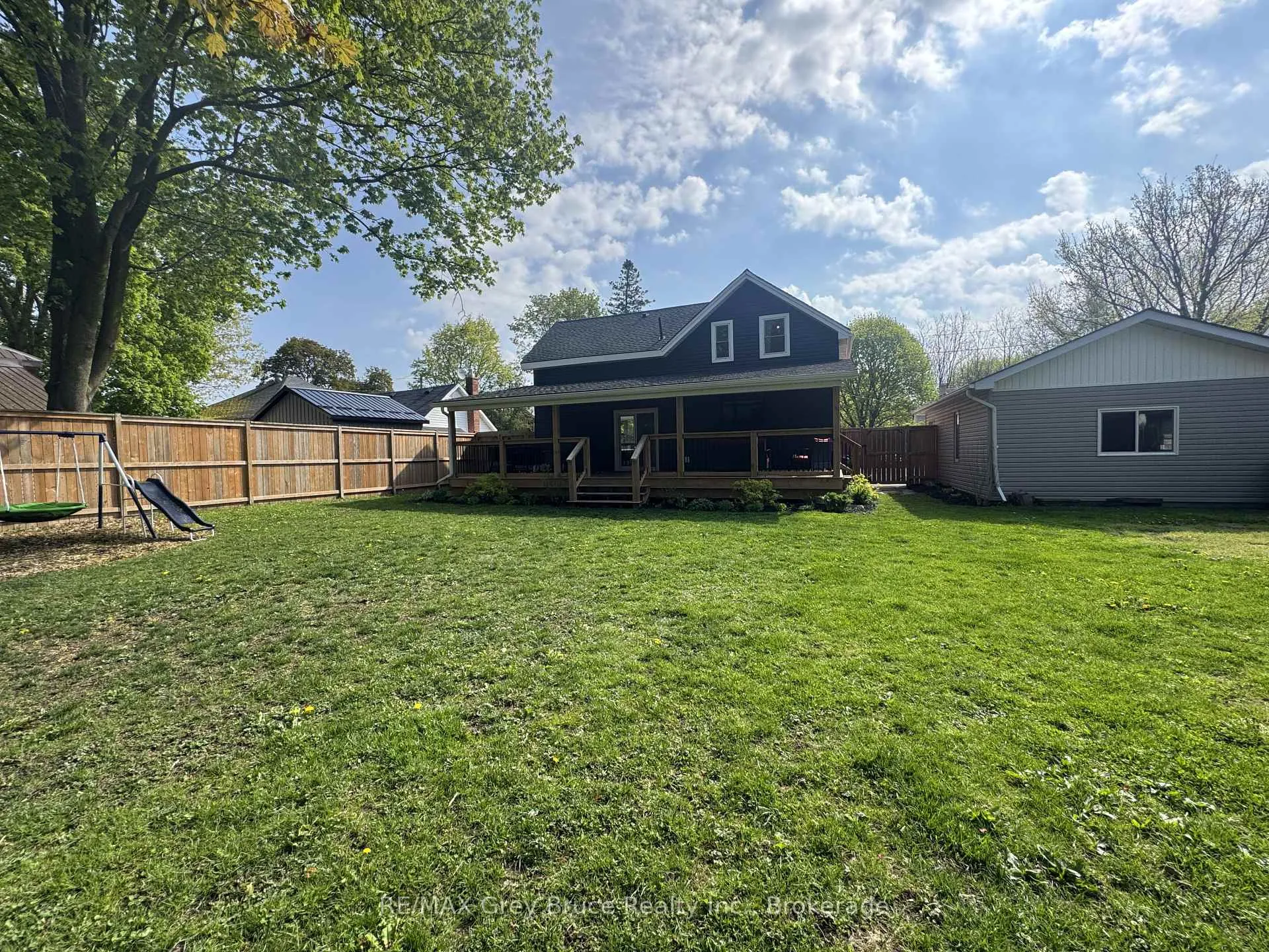 Photo 34 of 230 2nd Avenue SE, Arran-Elderslie — HOMEH