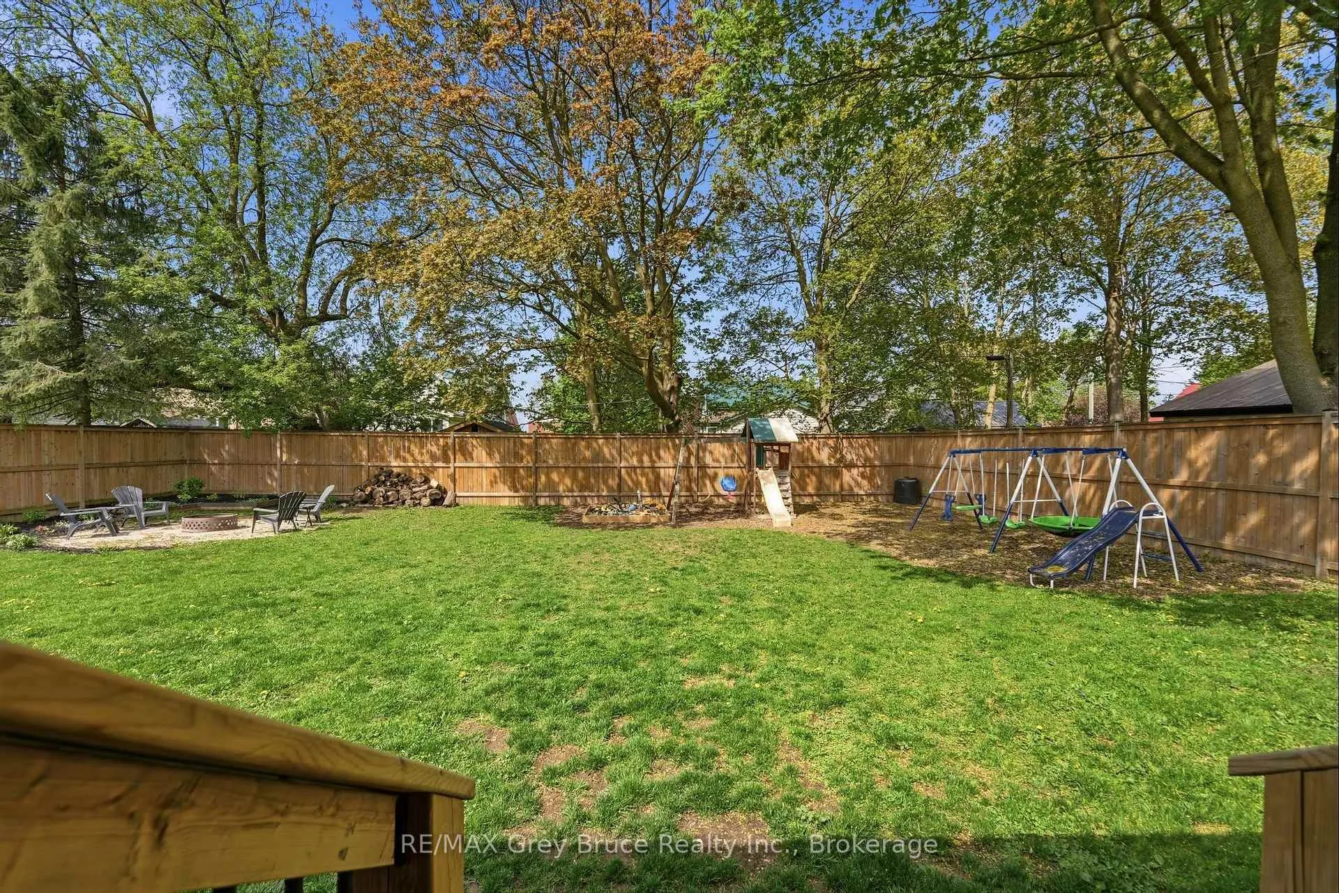 Photo 35 of 230 2nd Avenue SE, Arran-Elderslie — HOMEH