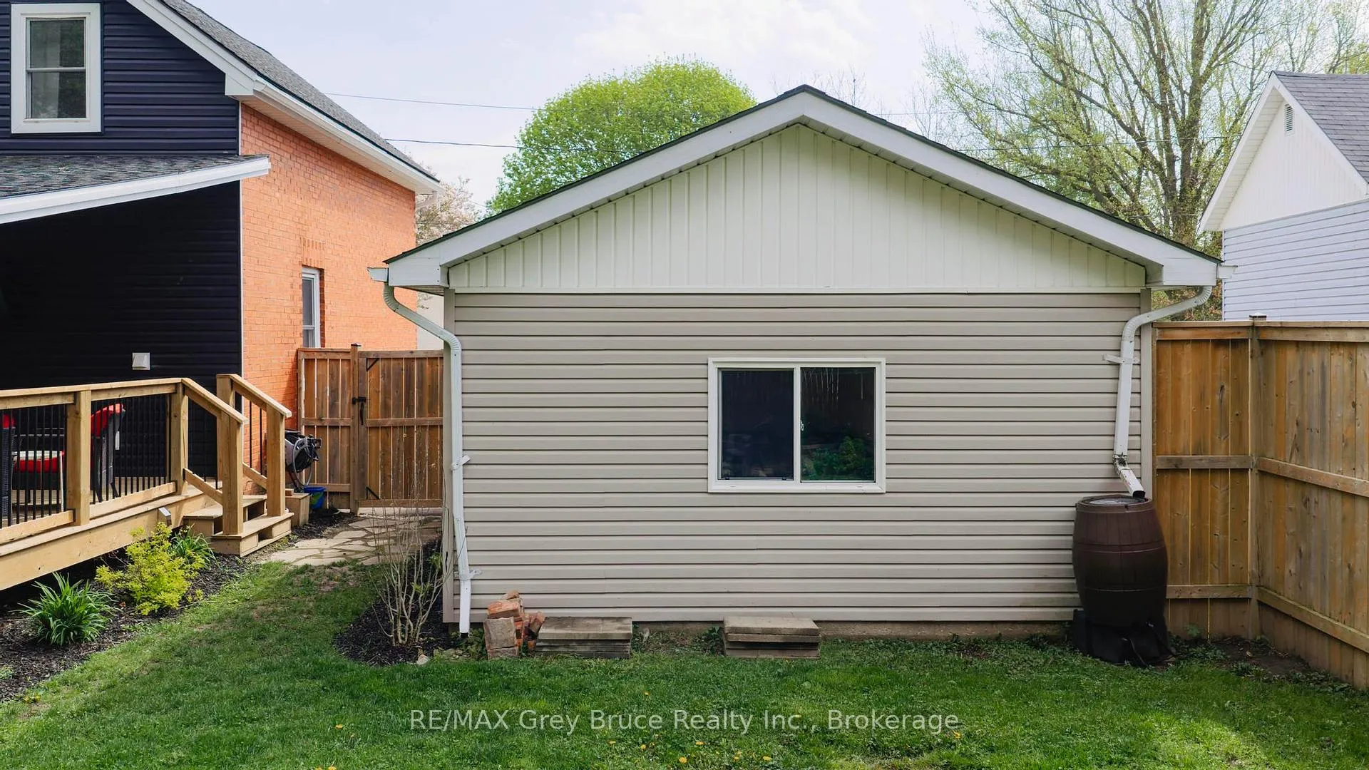 Photo 38 of 230 2nd Avenue SE, Arran-Elderslie — HOMEH