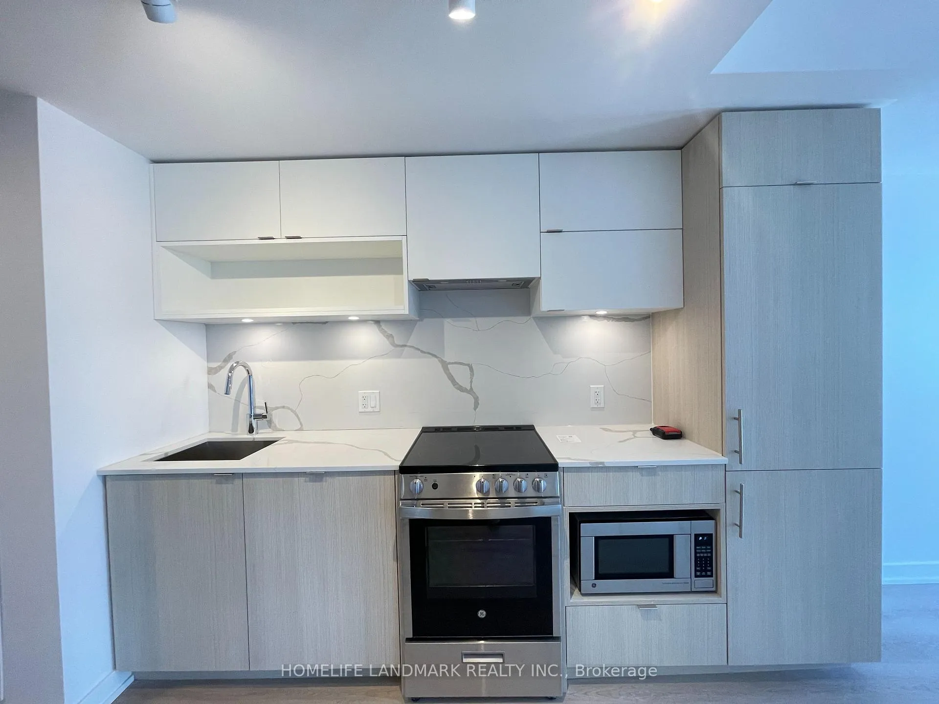 Photo 1 of Unit 803, 100 Queen Street E, Toronto, Church-Yonge Corridor — HOMEH