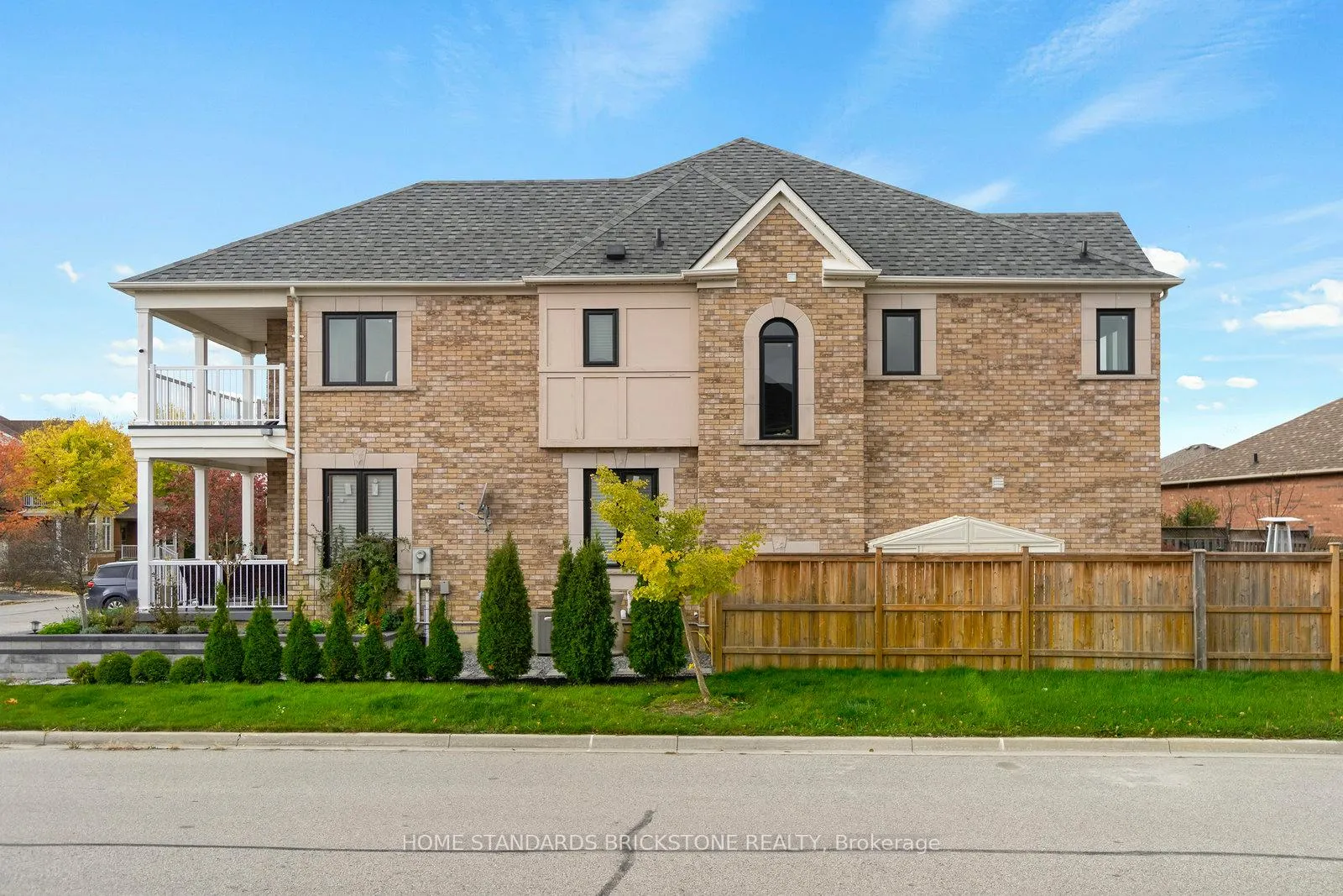 Photo 3 of 64 Saffron Street, Markham, Greensborough — HOMEH
