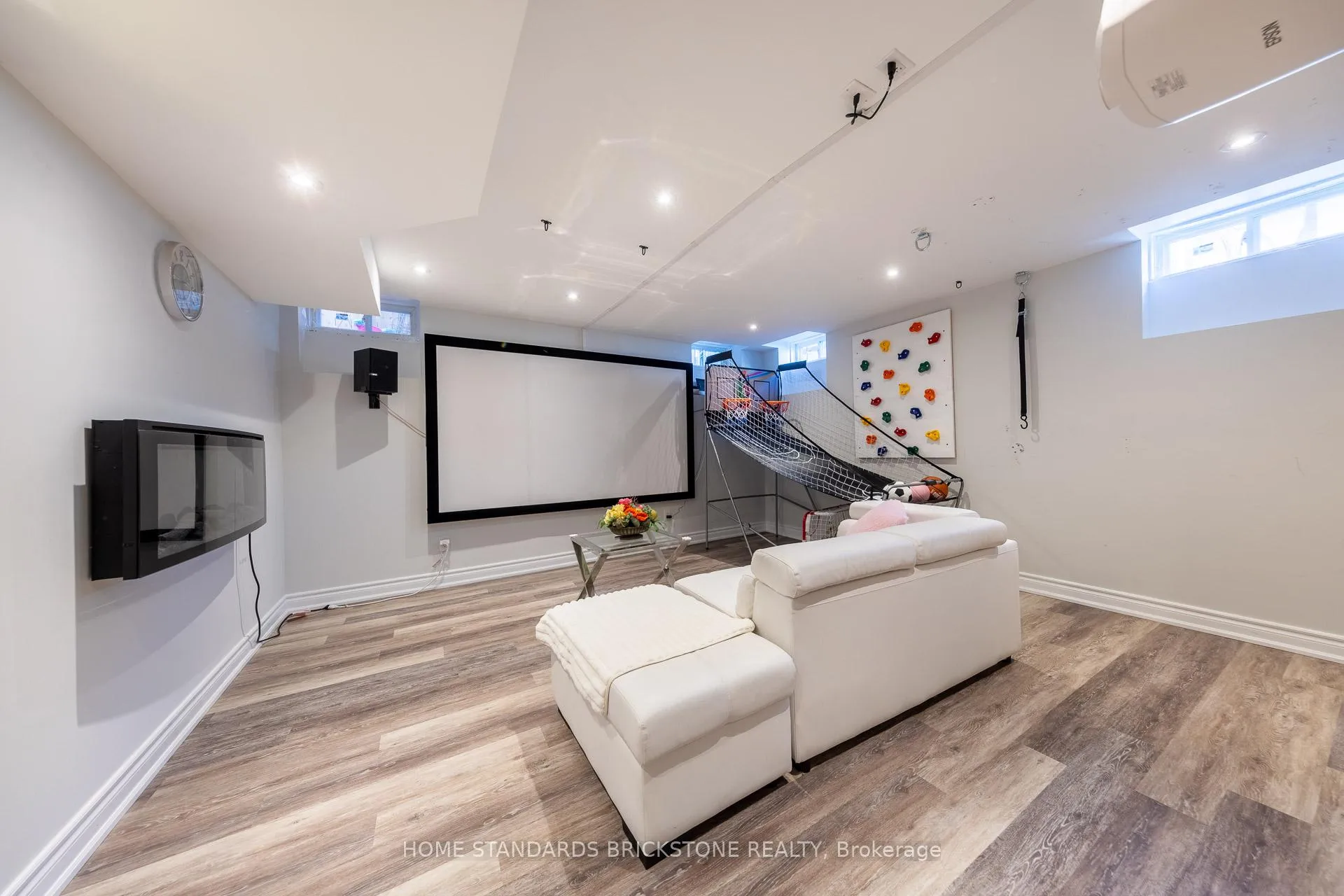 Photo 29 of 64 Saffron Street, Markham, Greensborough — HOMEH