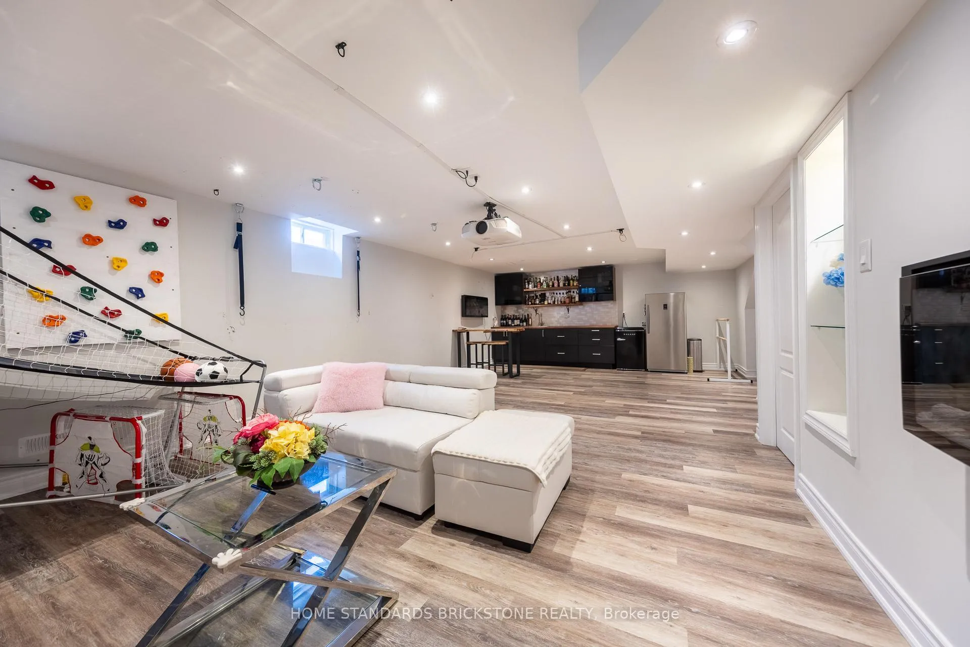 Photo 31 of 64 Saffron Street, Markham, Greensborough — HOMEH