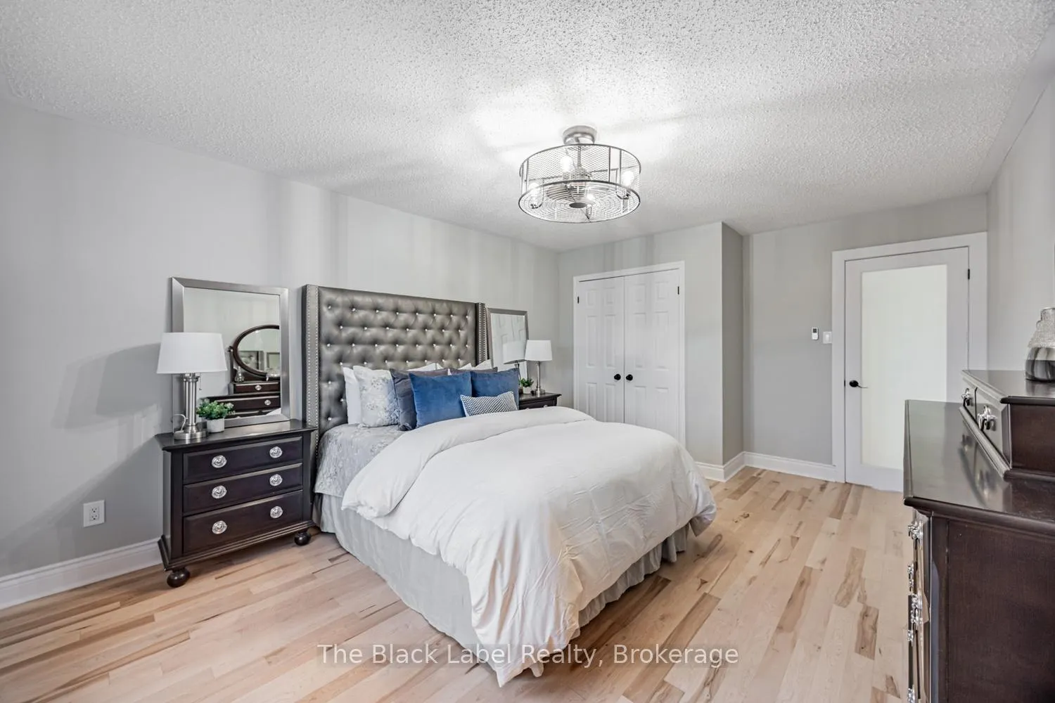 Photo 31 of 48 Lipton Crescent, Whitby, Pringle Creek — HOMEH
