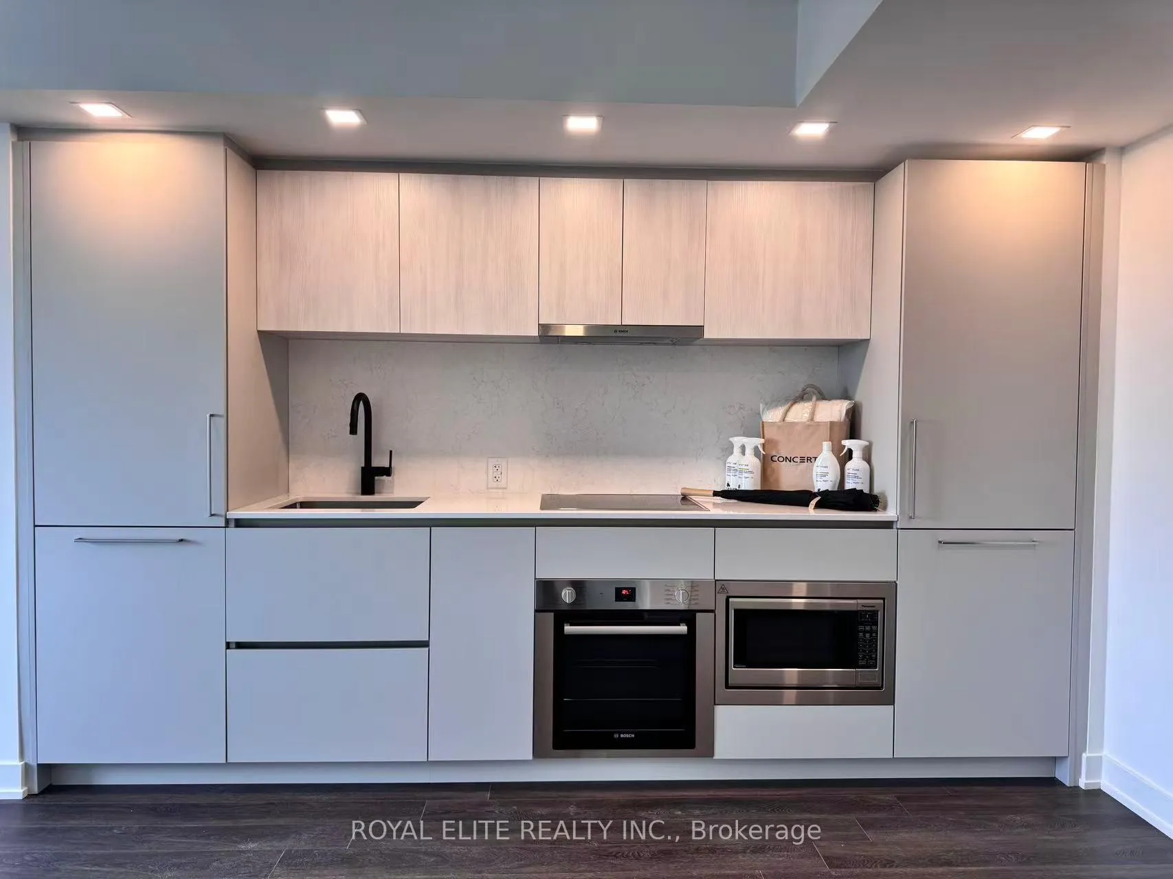 Photo 8 of Unit 1108, 609 Sherbourne Street, Toronto, North St. James Town — HOMEH