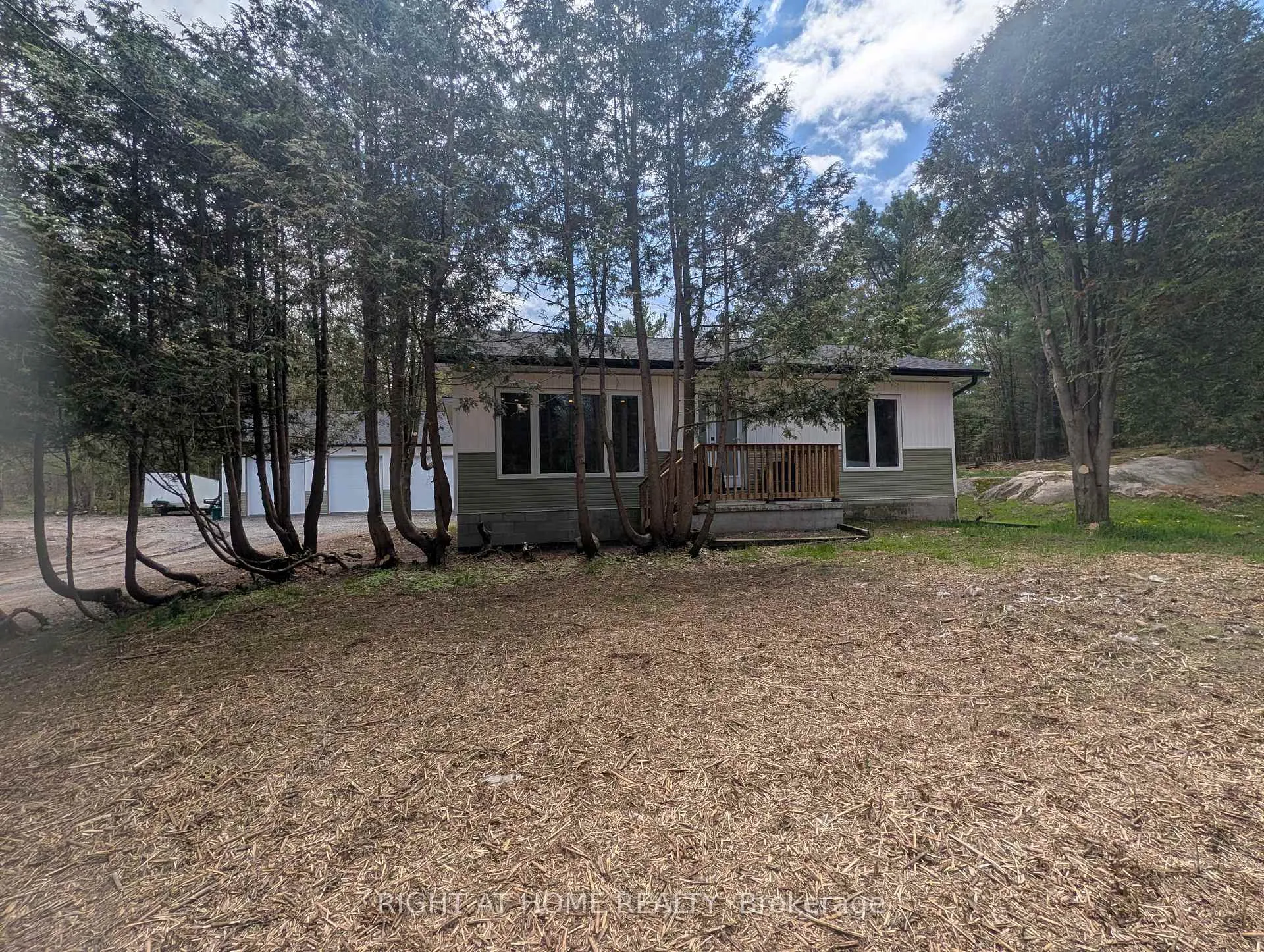Photo 4 of 44 559 Highway, Carling — HOMEH
