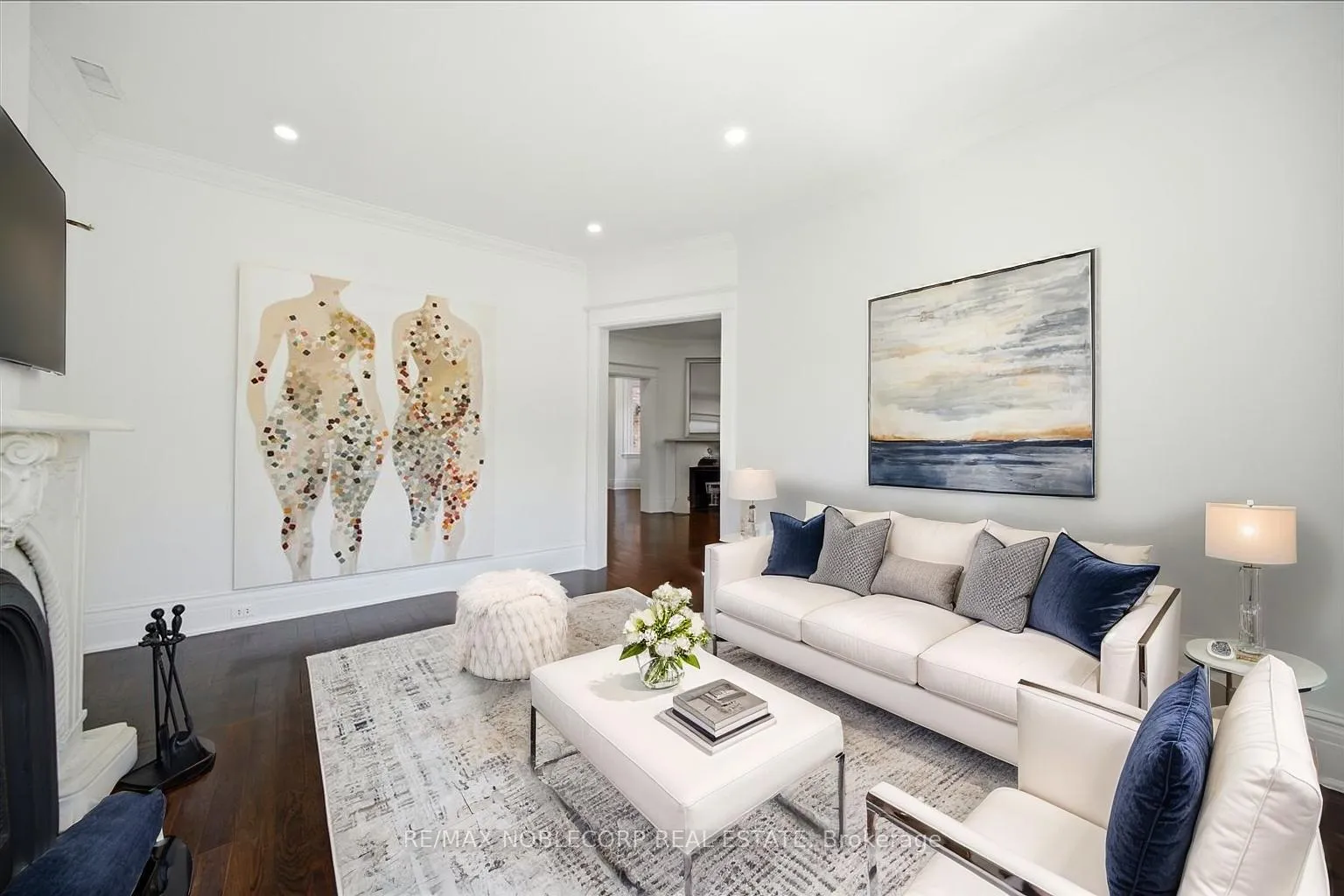 Photo 9 of 38 Glenrose Avenue, Toronto, Rosedale-Moore Park — HOMEH