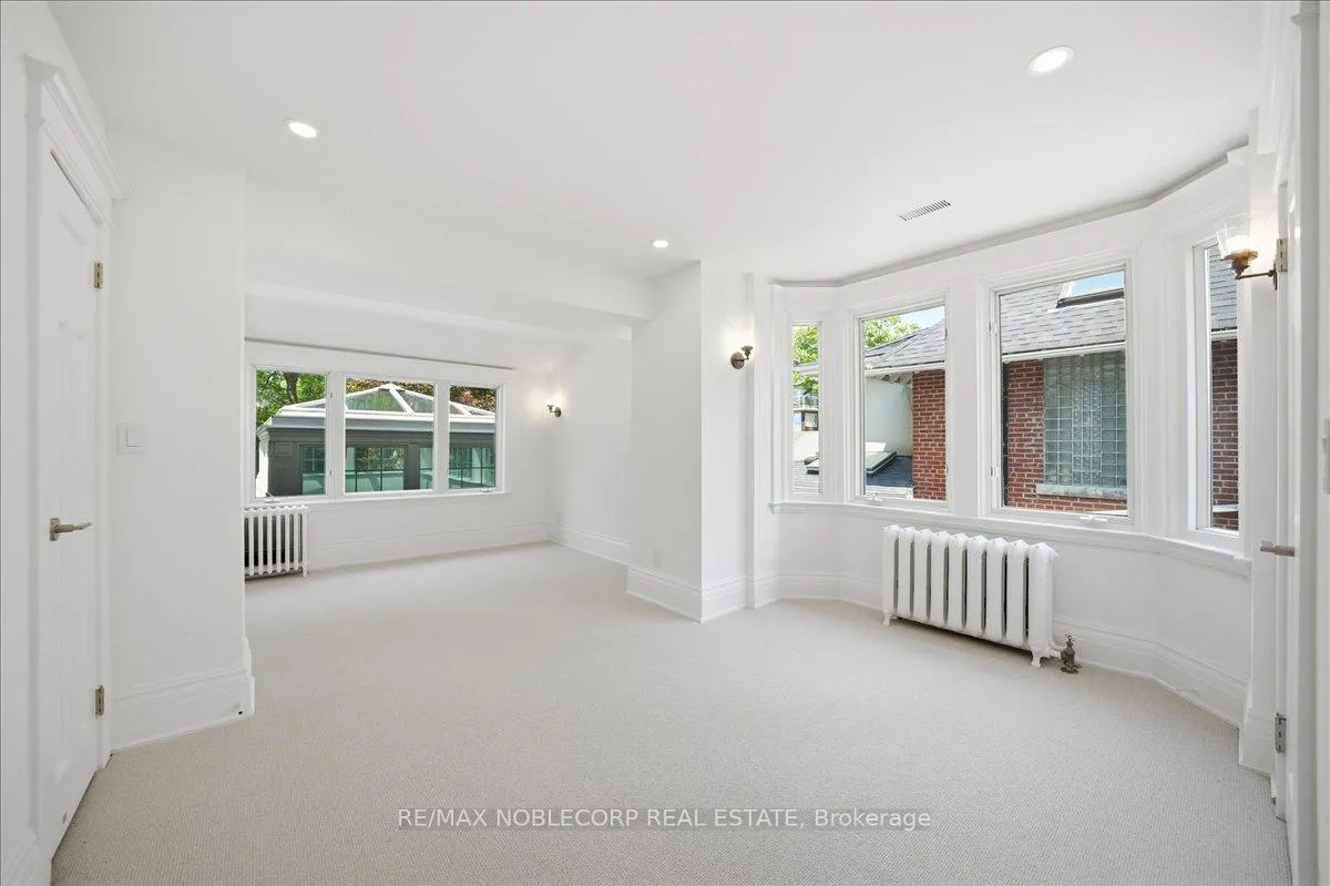 Photo 26 of 38 Glenrose Avenue, Toronto, Rosedale-Moore Park — HOMEH