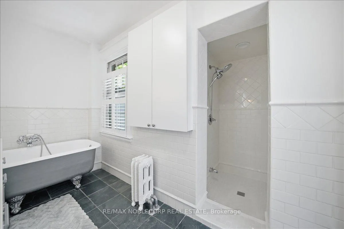 Photo 29 of 38 Glenrose Avenue, Toronto, Rosedale-Moore Park — HOMEH