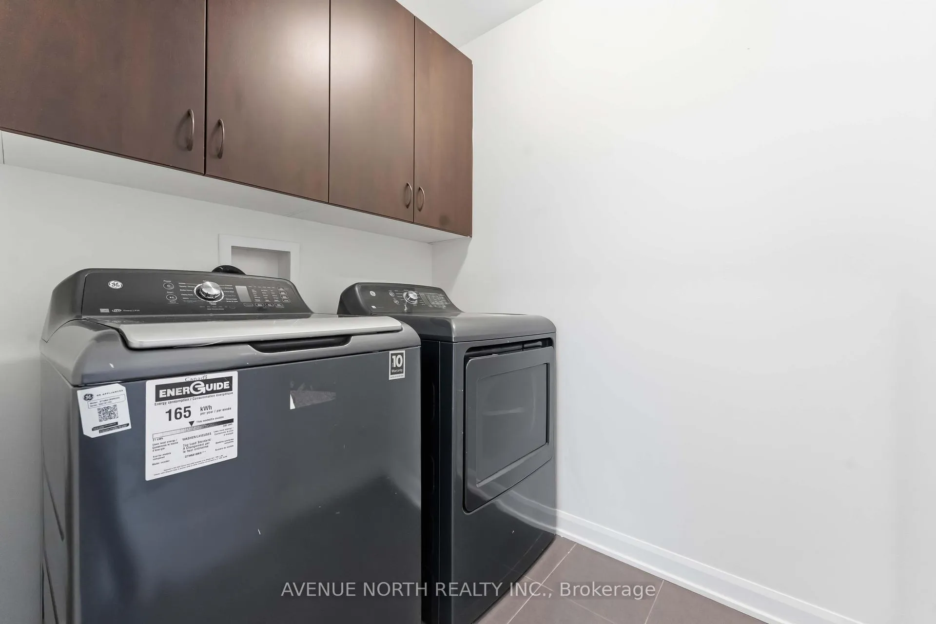 Photo 21 of 2082 Caltra Crescent, Ottawa, Barrhaven - Half Moon Bay — HOMEH