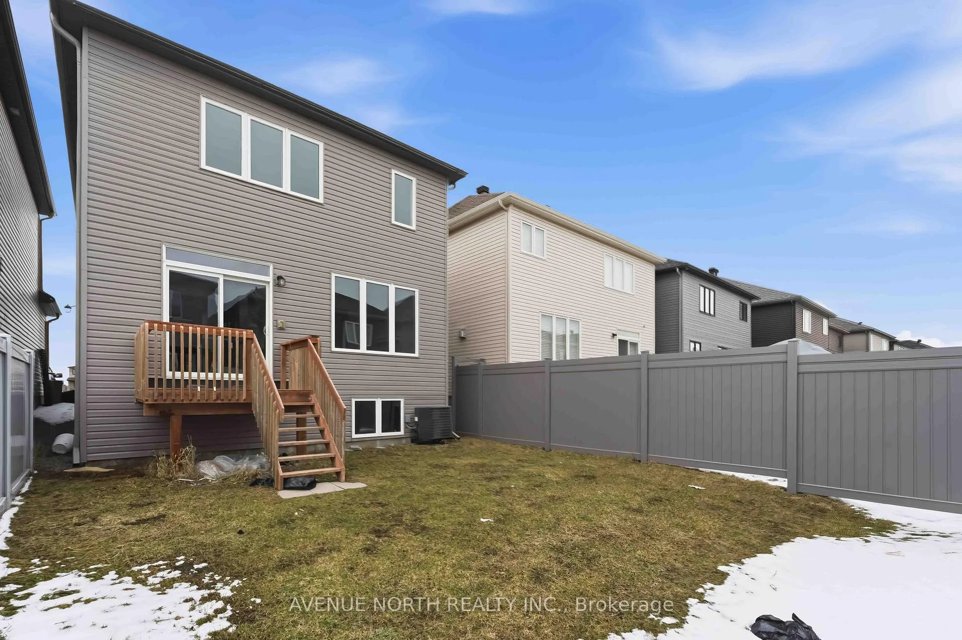 Photo 35 of 2082 Caltra Crescent, Ottawa, Barrhaven - Half Moon Bay — HOMEH