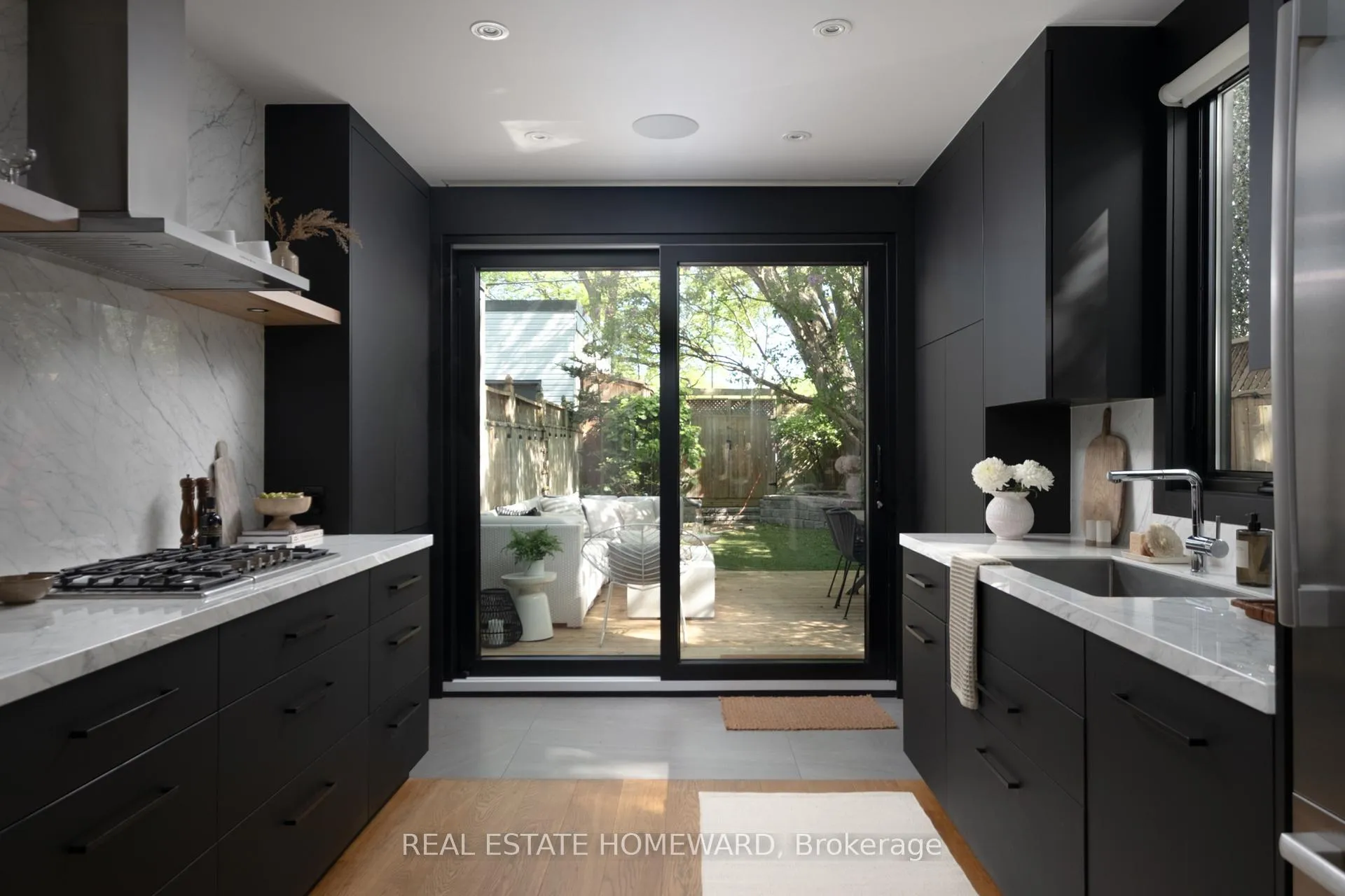 Photo 11 of 204 Bain Avenue, Toronto, North Riverdale — HOMEH